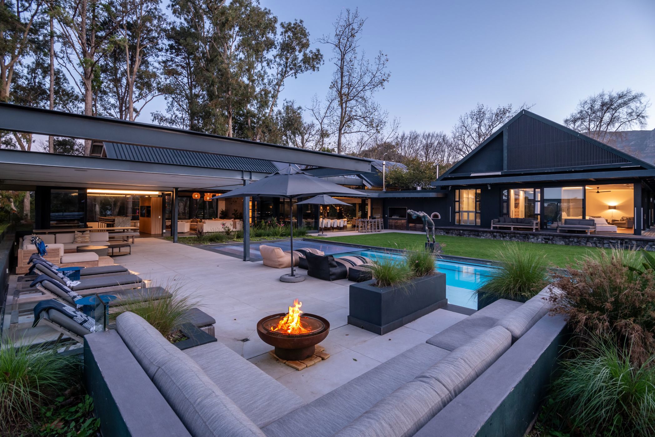 7 bedroom house for sale in Constantia Upper