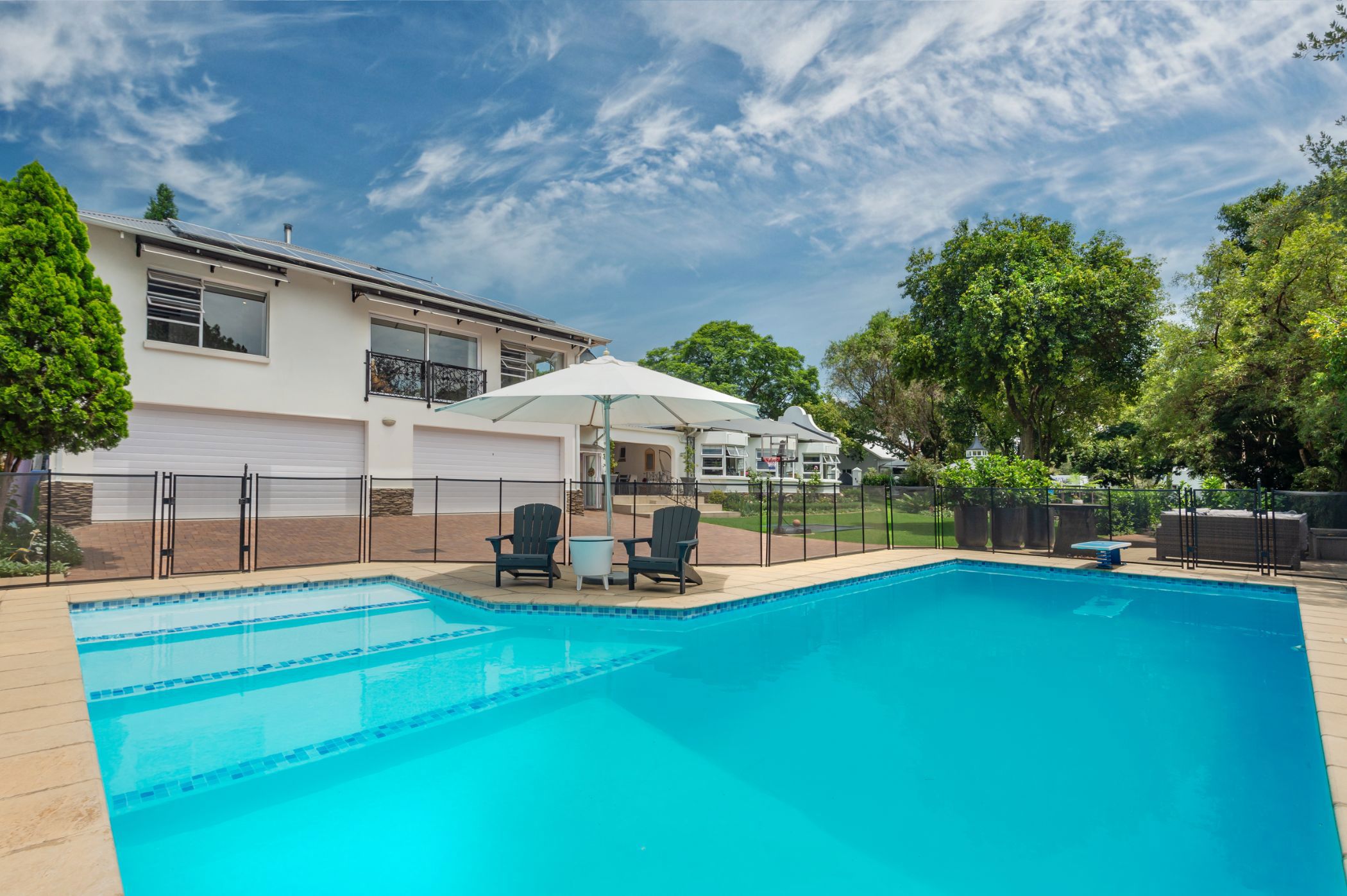 5 bedroom house for sale in Thornhill Estate