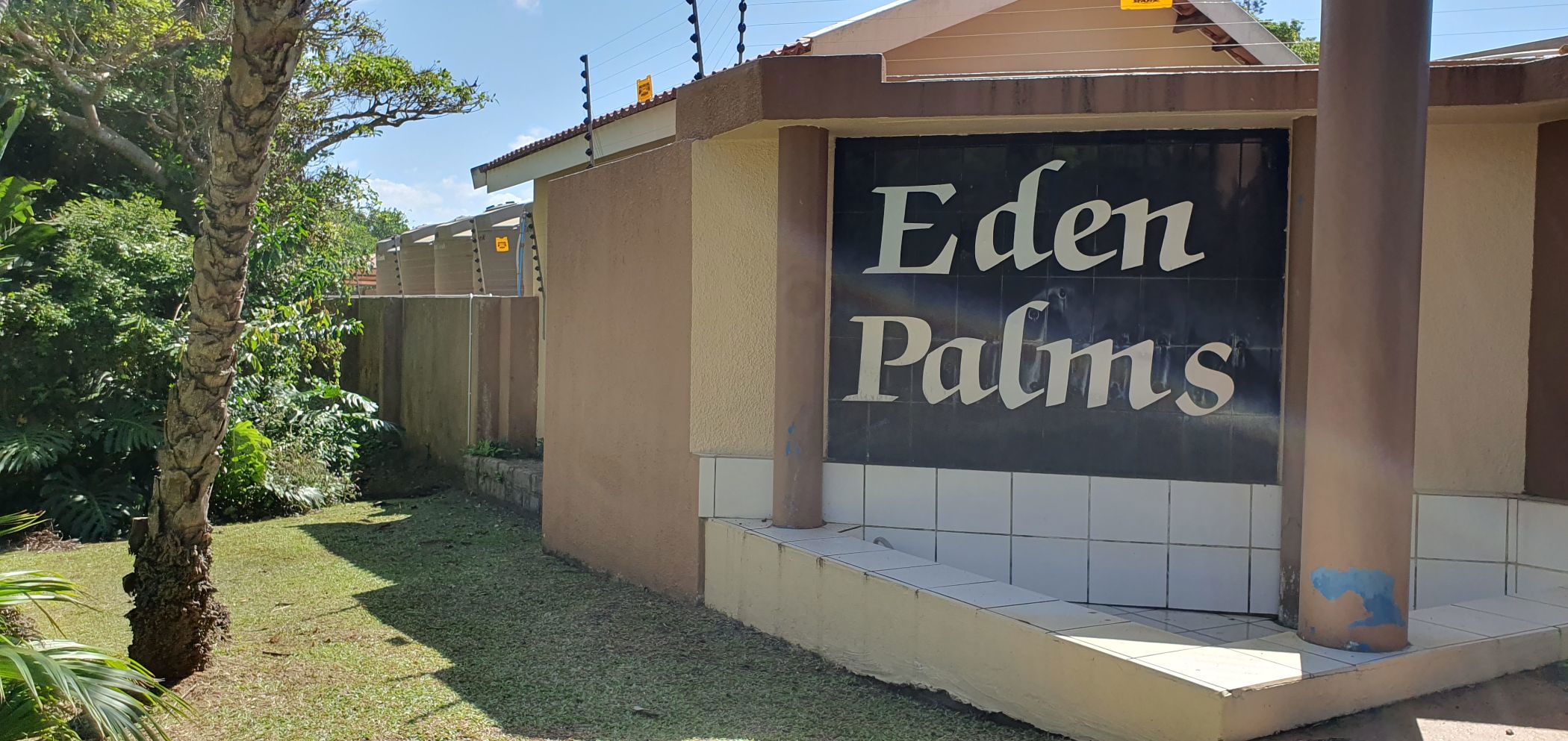 2 bedroom apartment for sale in Palm Beach