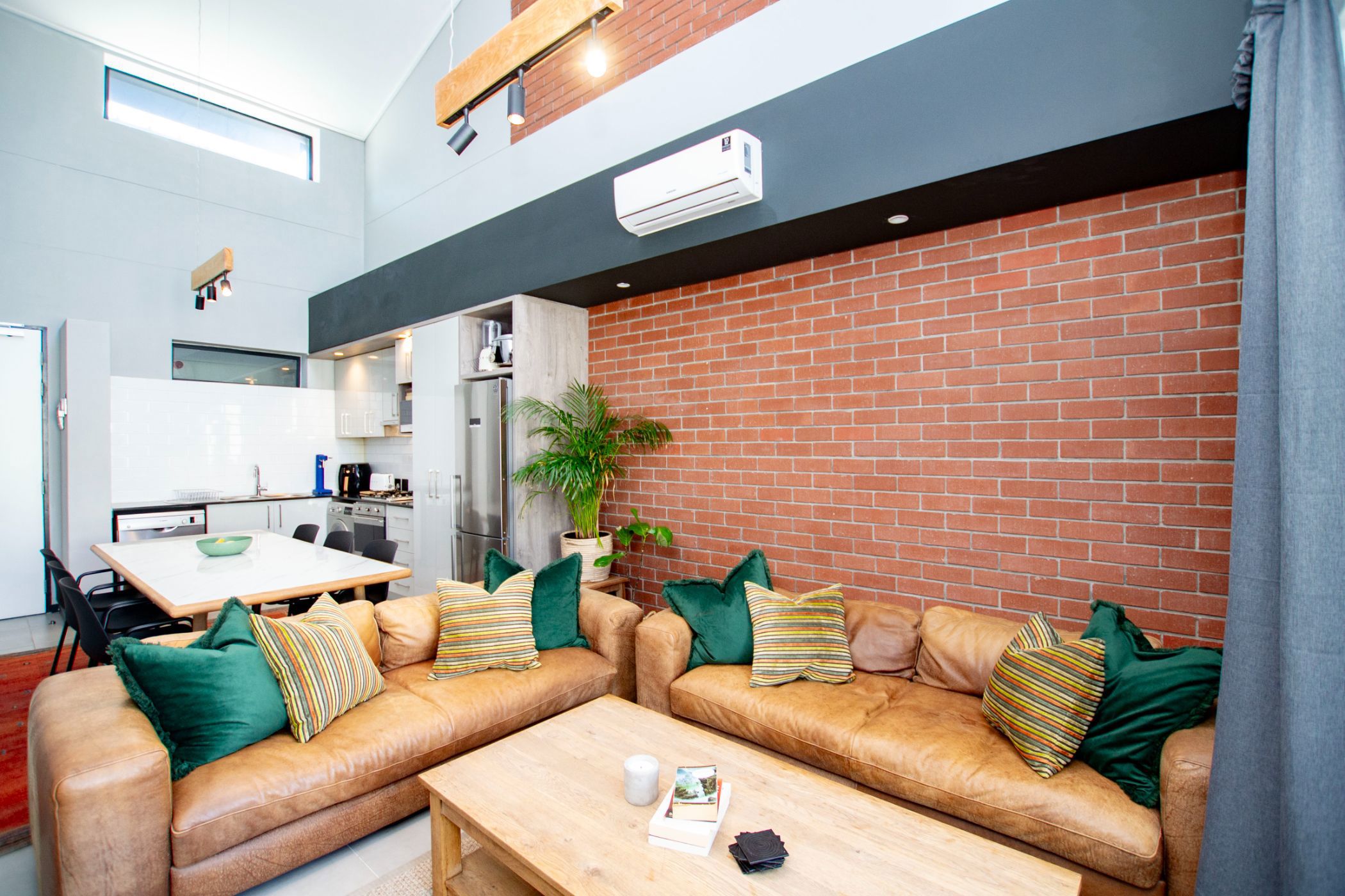 2 bedroom double-storey apartment for sale in Onder Papegaaiberg