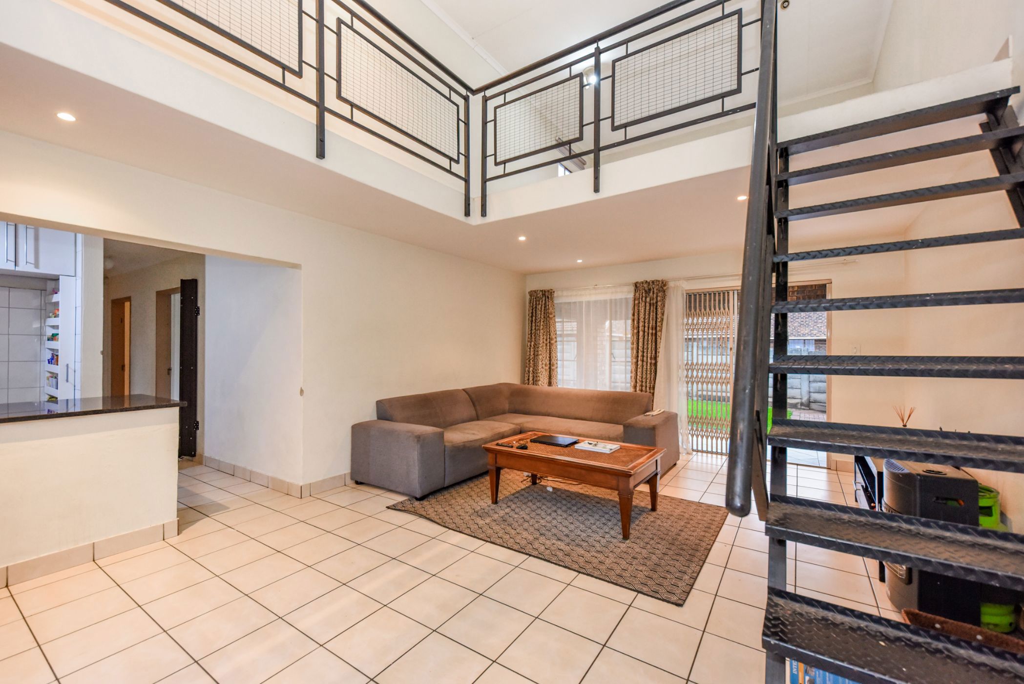3 bedroom townhouse for sale in Johannesburg North (Fourways Area)