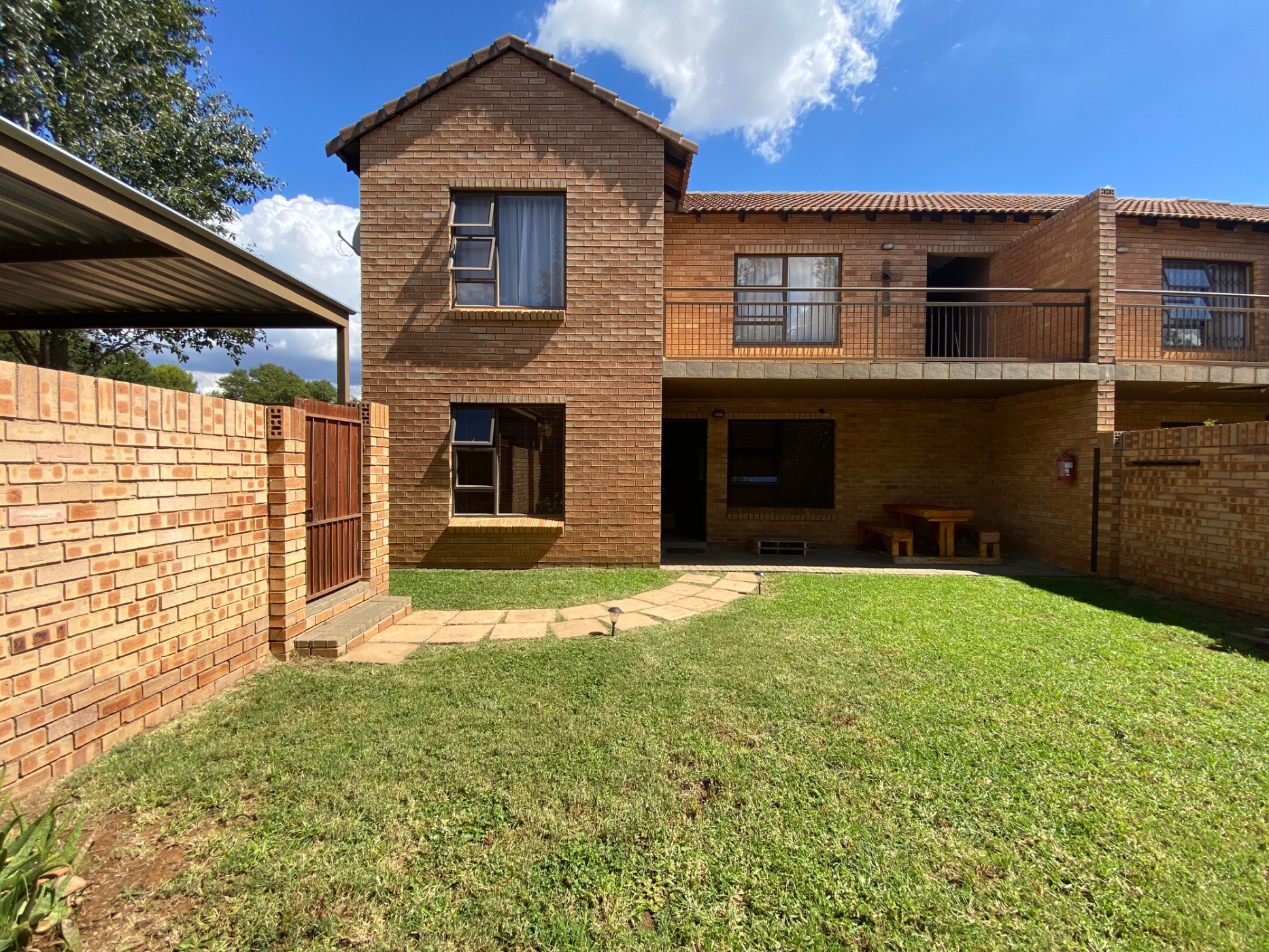 2 bedroom apartment for sale in Spitskop
