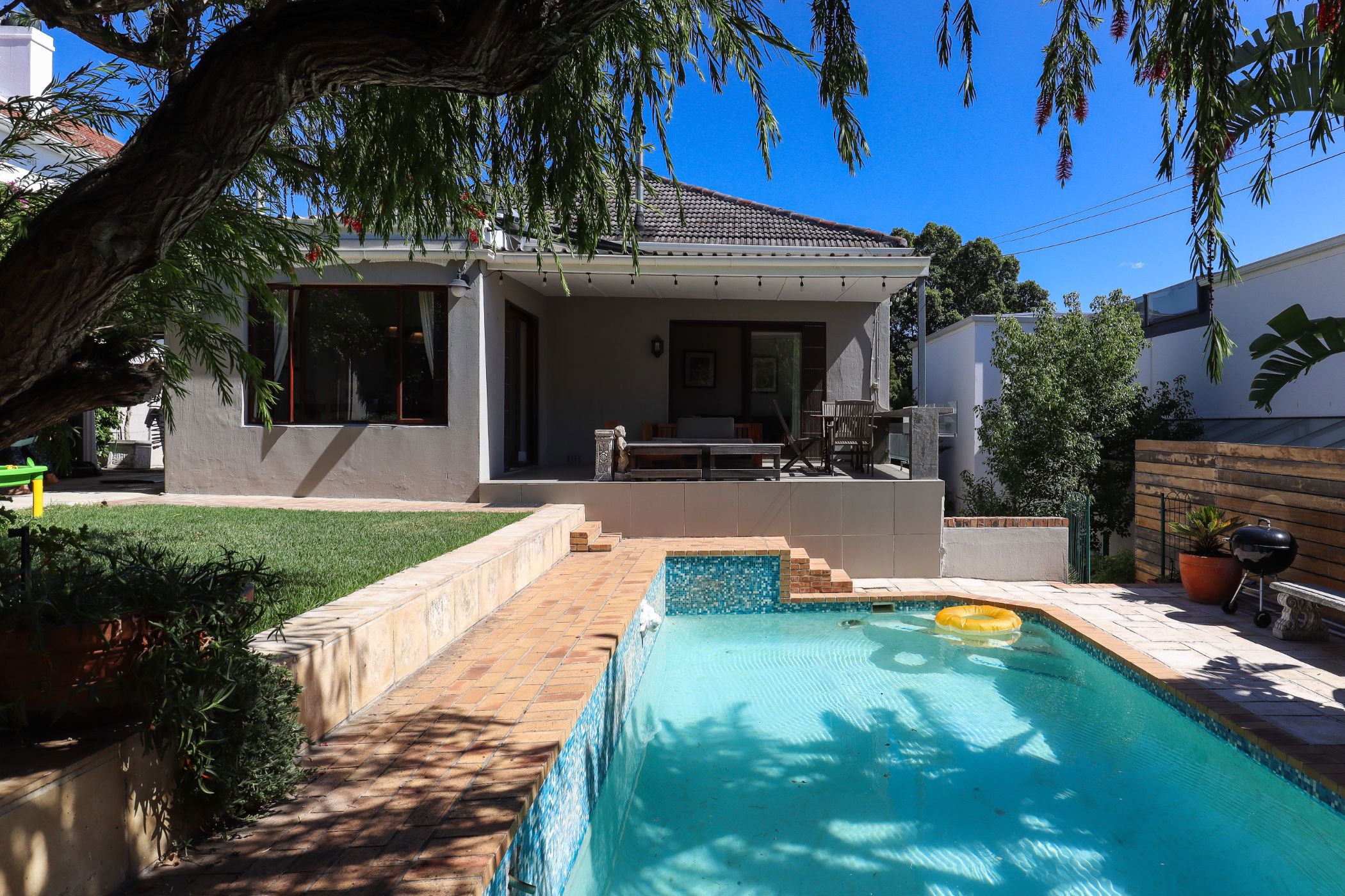 4 bedroom house for sale in Green Point (Cape Town)