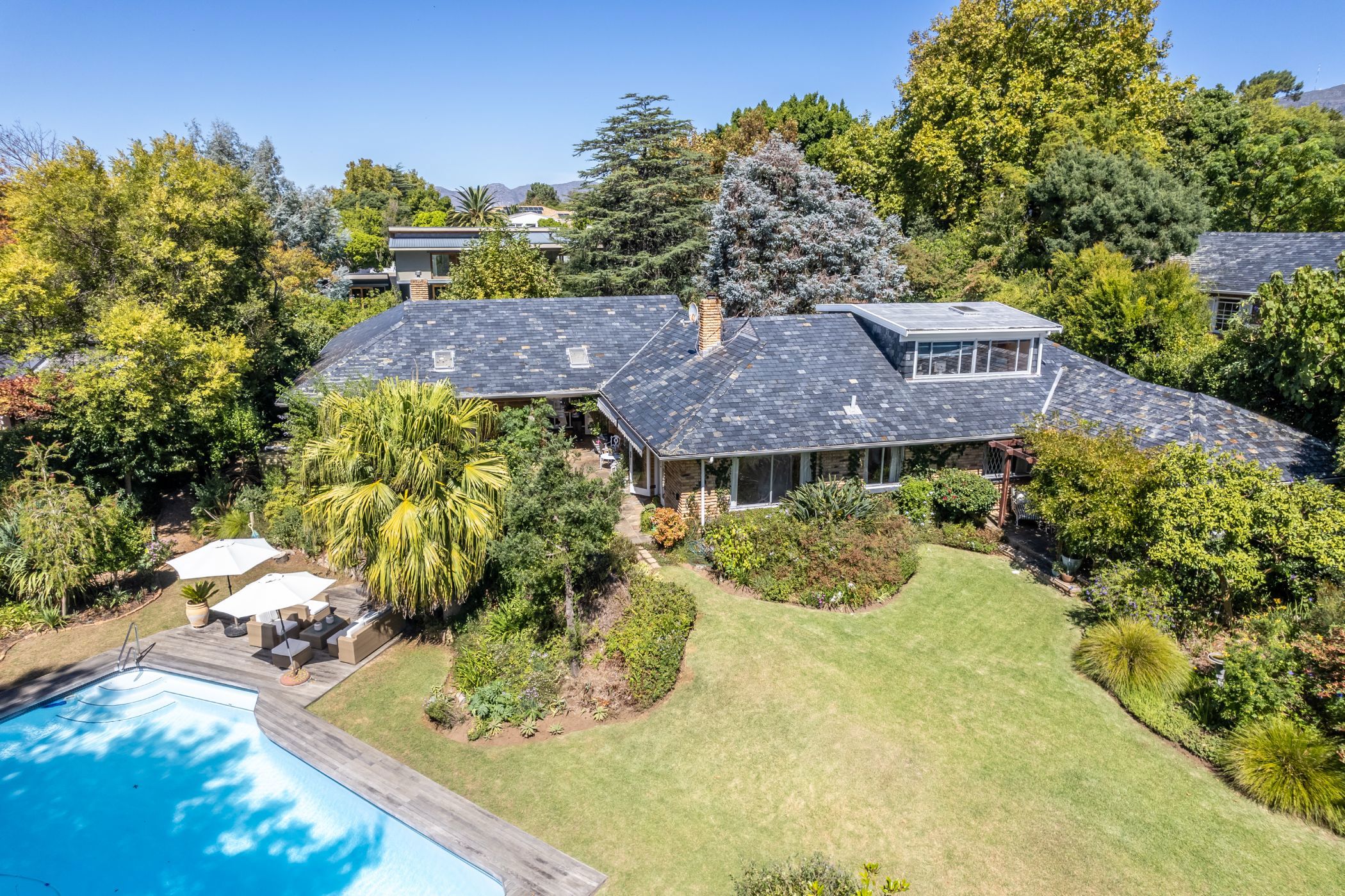 5 bedroom house for sale in Constantia Upper