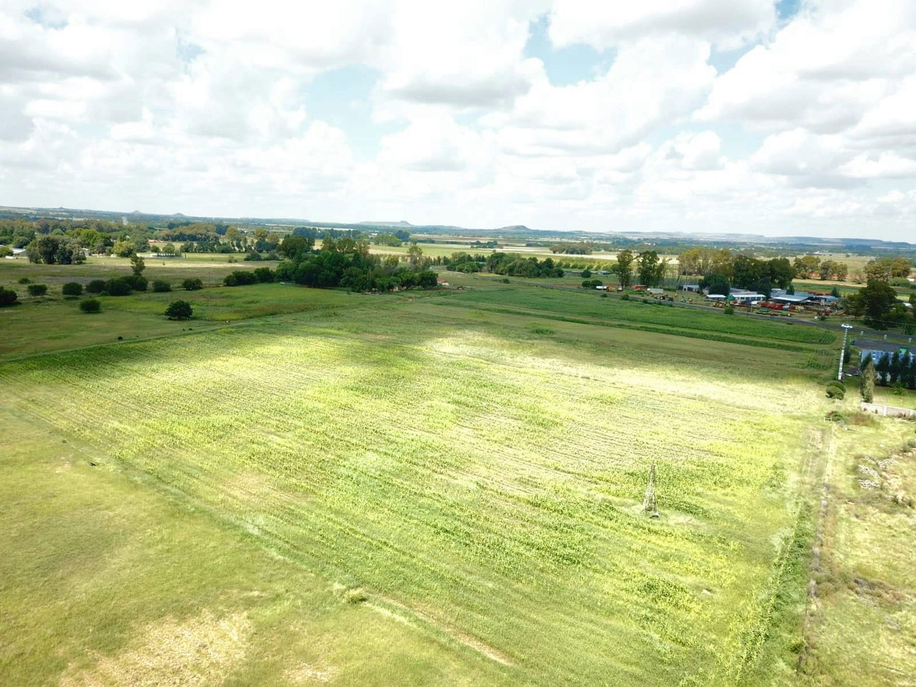 17.13 hectare mixed use farm for sale in Bains Vlei
