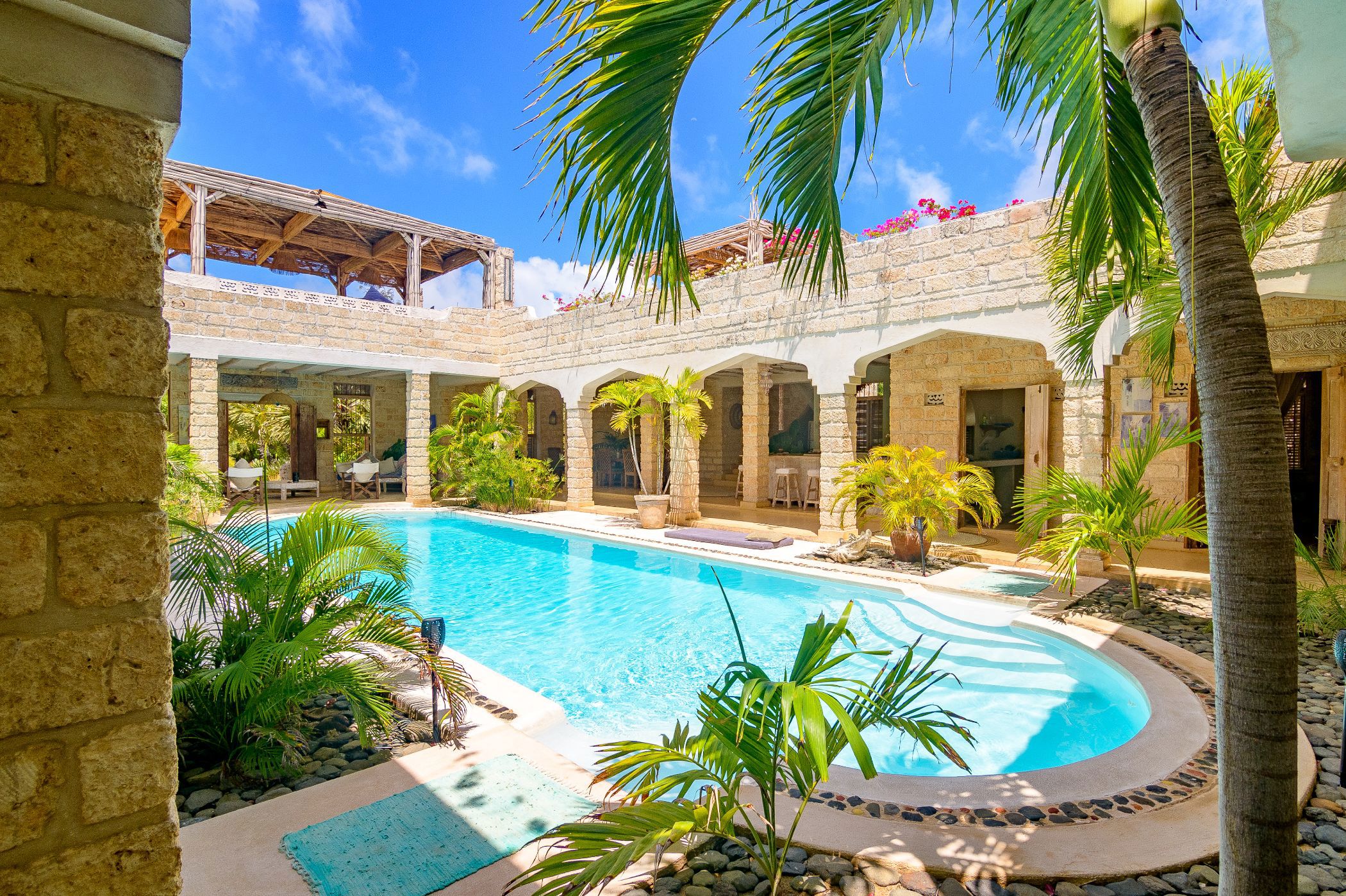 4 bedroom beachfront villa for sale in Mambrui (Kenya)
