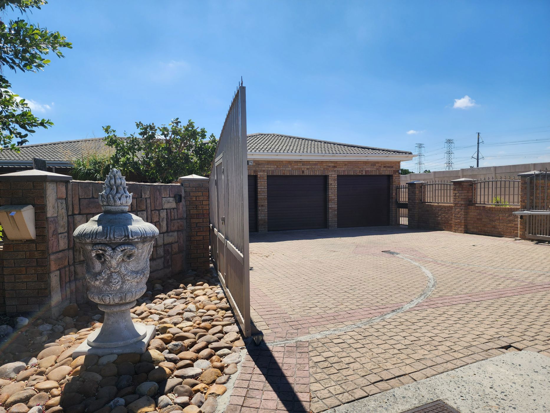 4 bedroom house for sale in Haasendal