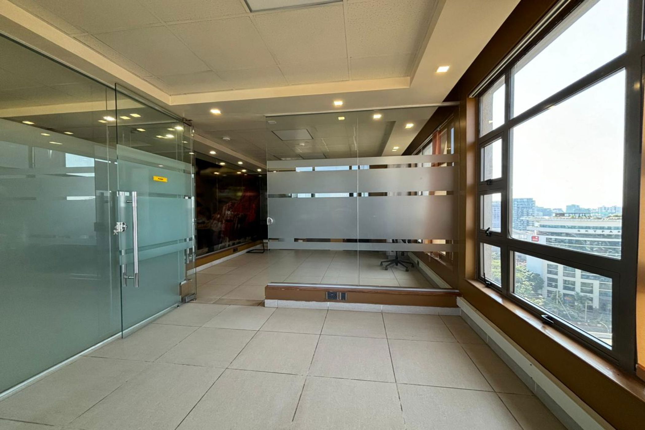 225 m&sup2; commercial office for sale in Westlands (Kenya)