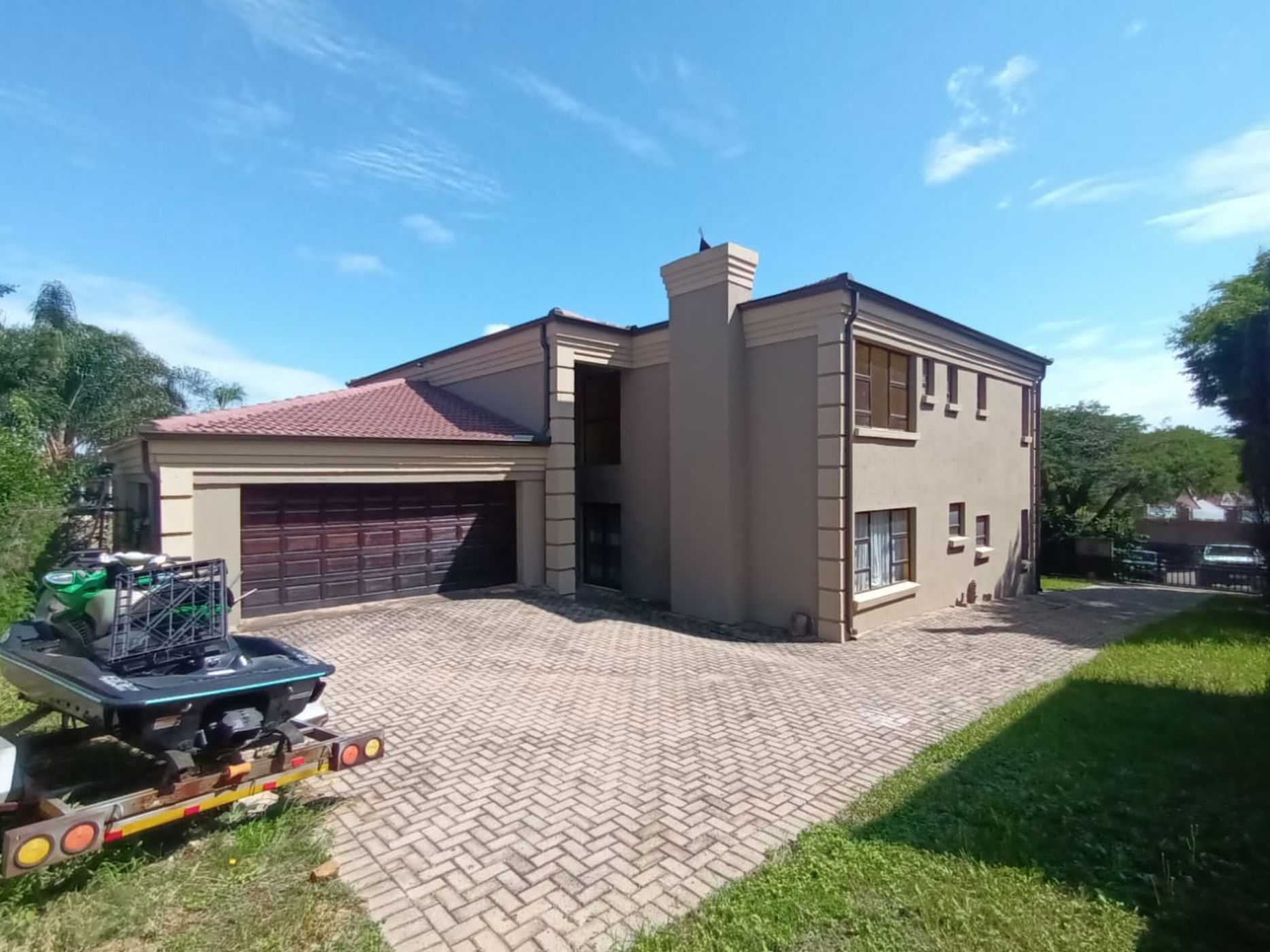 5 bedroom double-storey house for sale in Ben Fleur