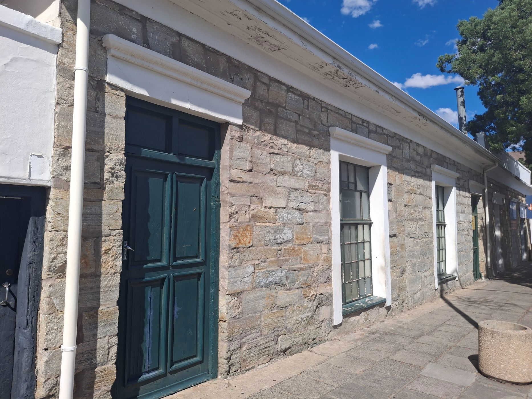 441 m&sup2; commercial office for sale in Graaff-Reinet