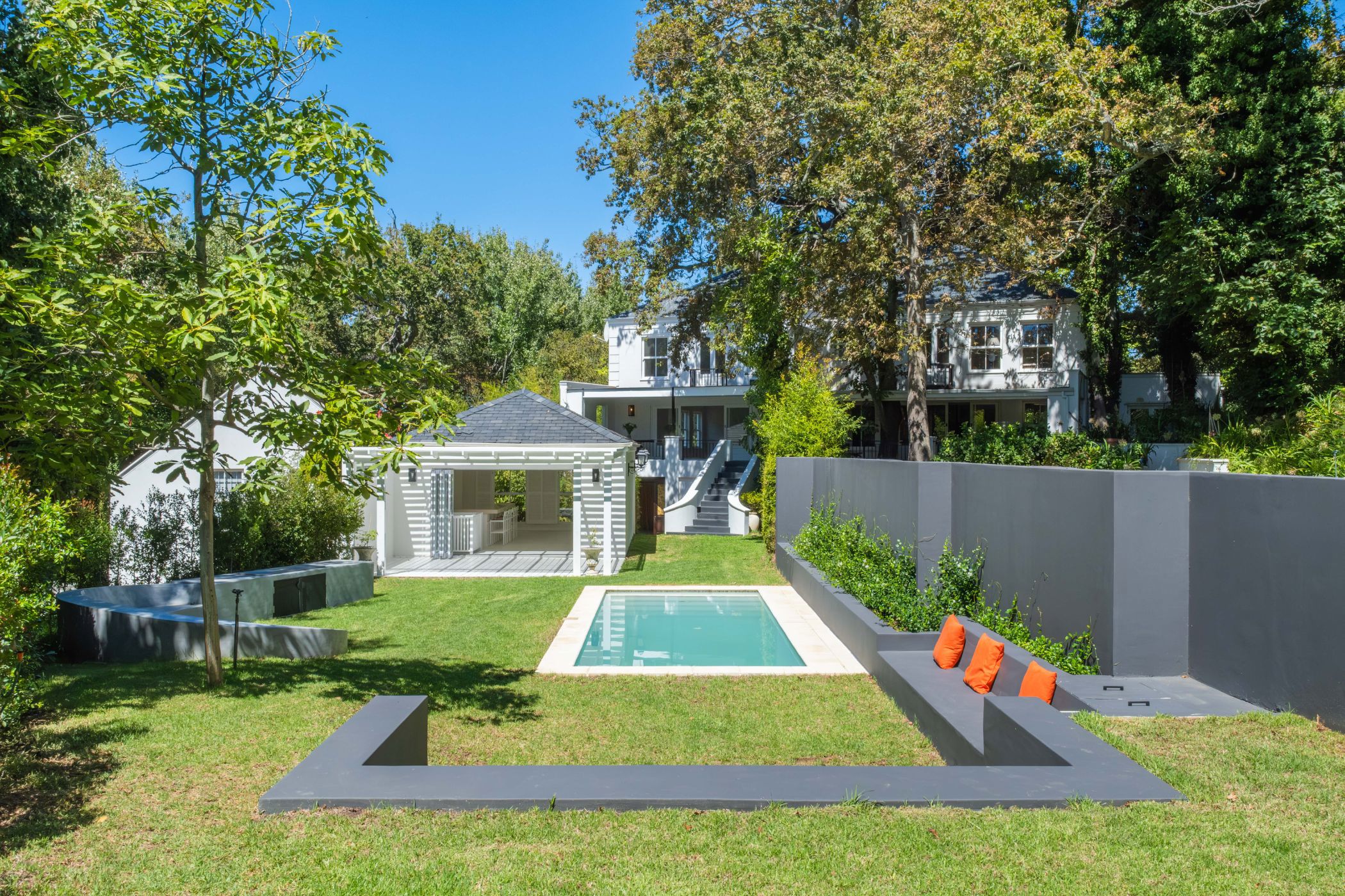 5 bedroom house for sale in Constantia Upper