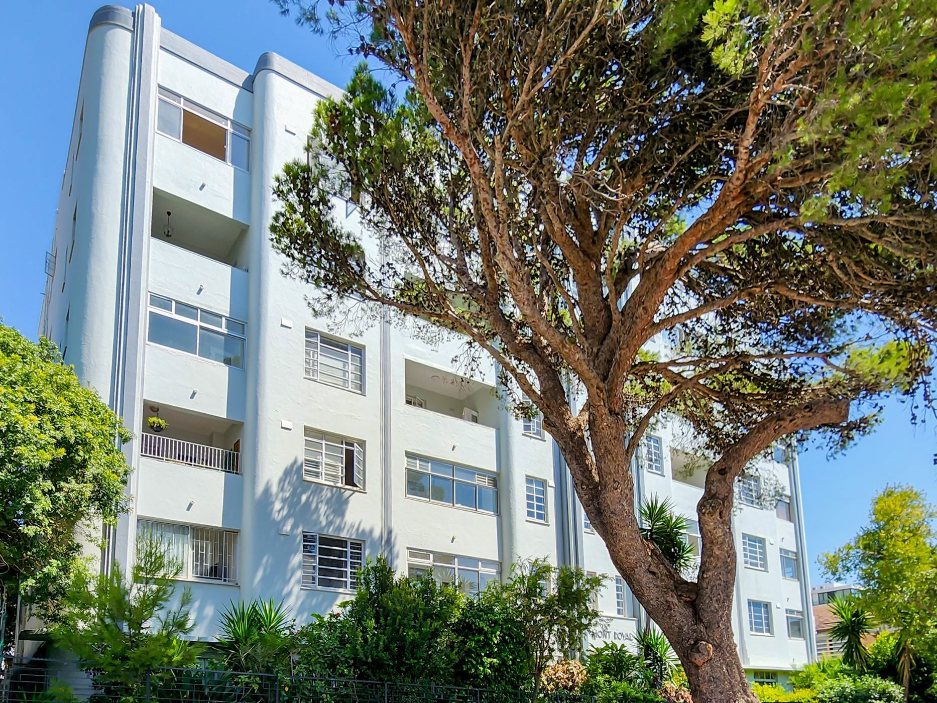 3 bedroom apartment for sale in Fresnaye
