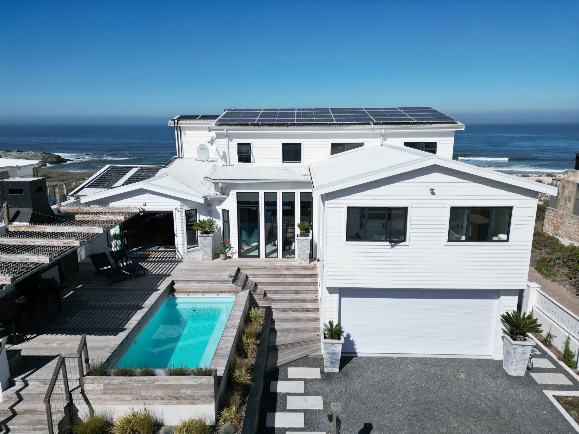 5 bedroom beachfront villa for sale in Yzerfontein