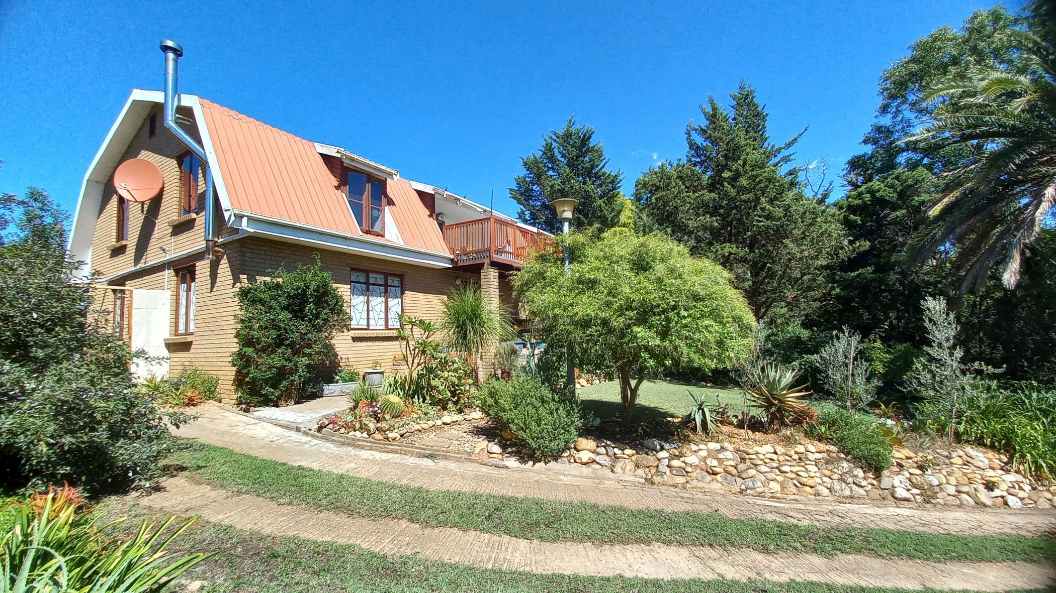 4 bedroom double-storey house for sale in Heidelberg (Garden Route)