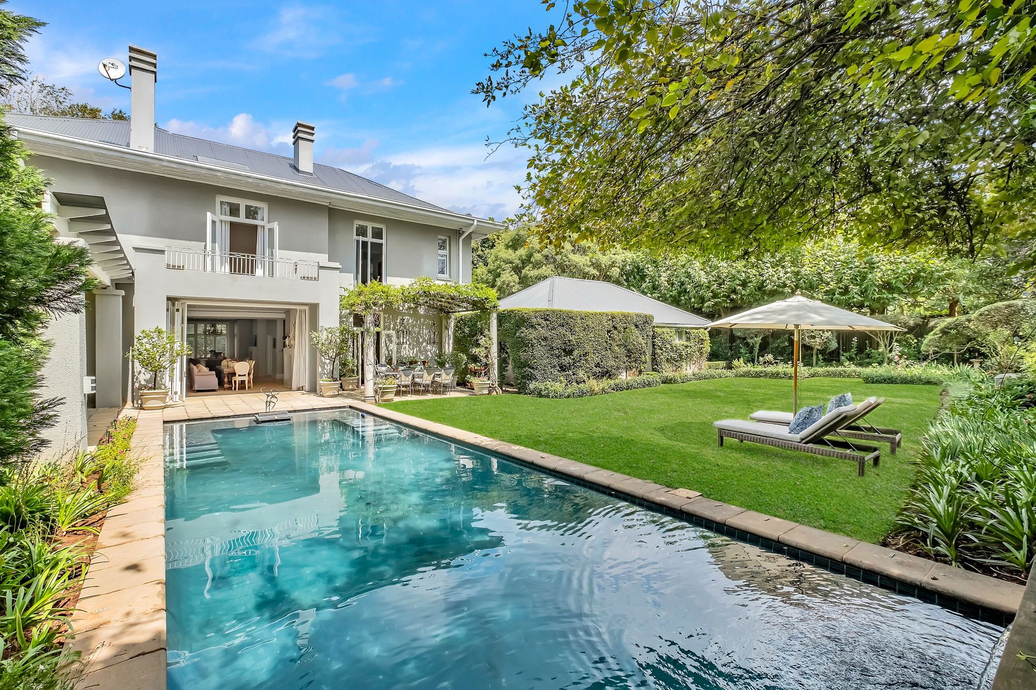 4 bedroom house for sale in Westcliff (Johannesburg)