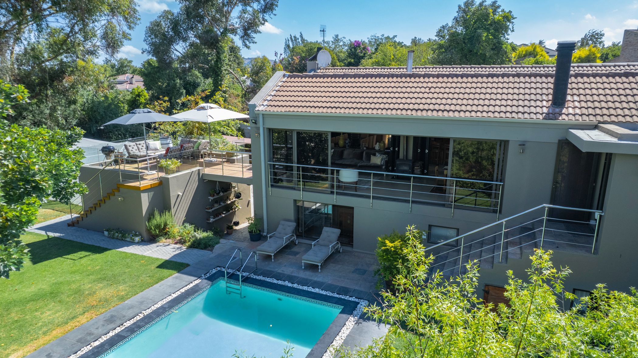 5 bedroom house for sale in Vierlanden