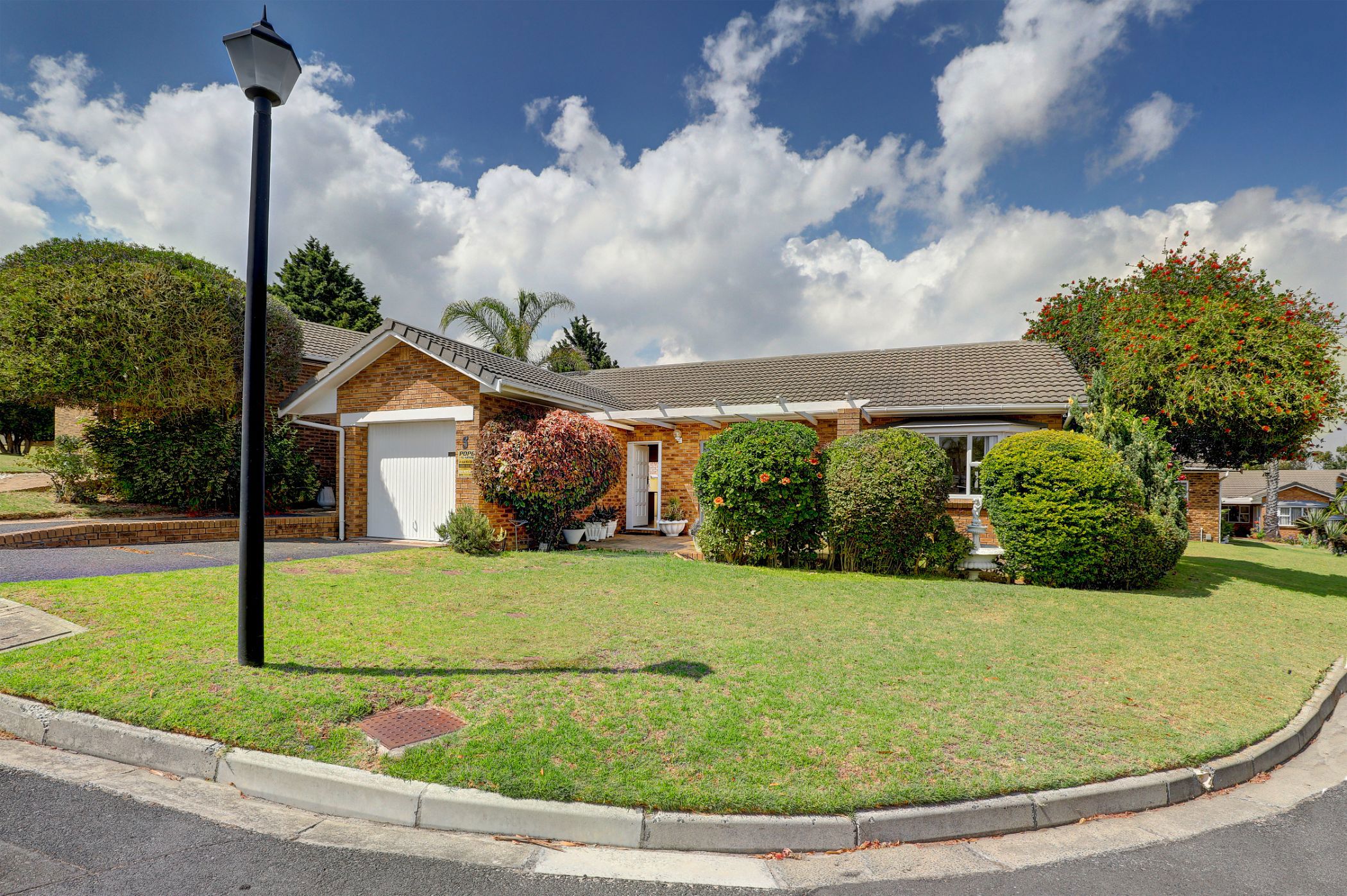 2 bedroom townhouse for sale in Kenridge