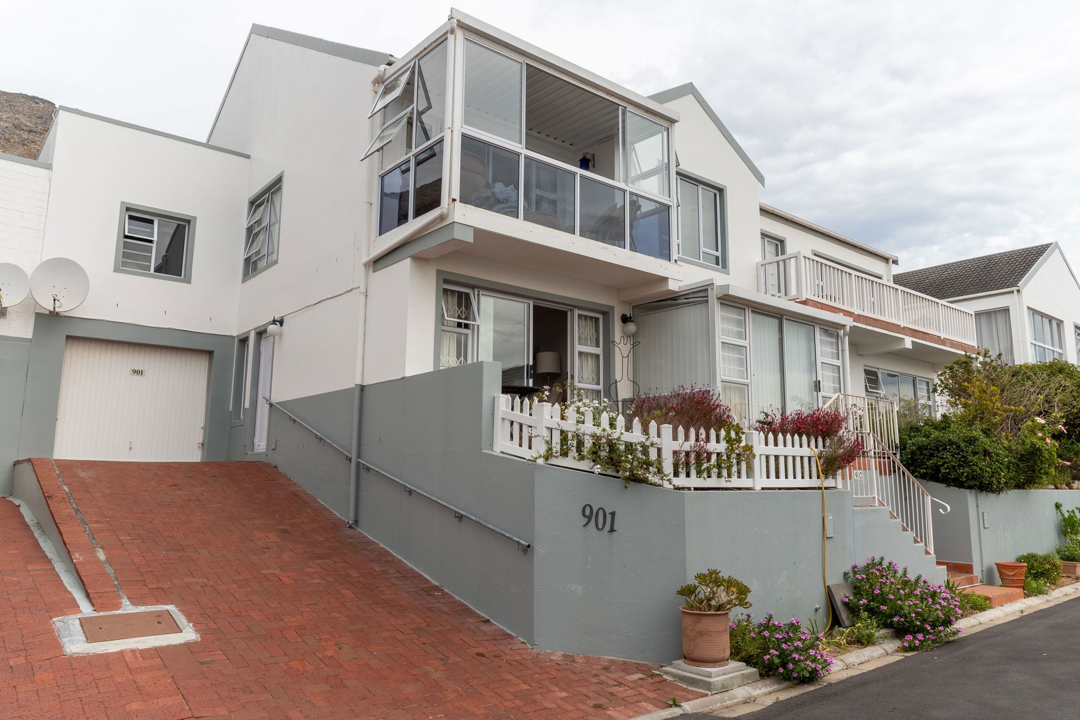 1 bedroom apartment for sale in Simons Town Central