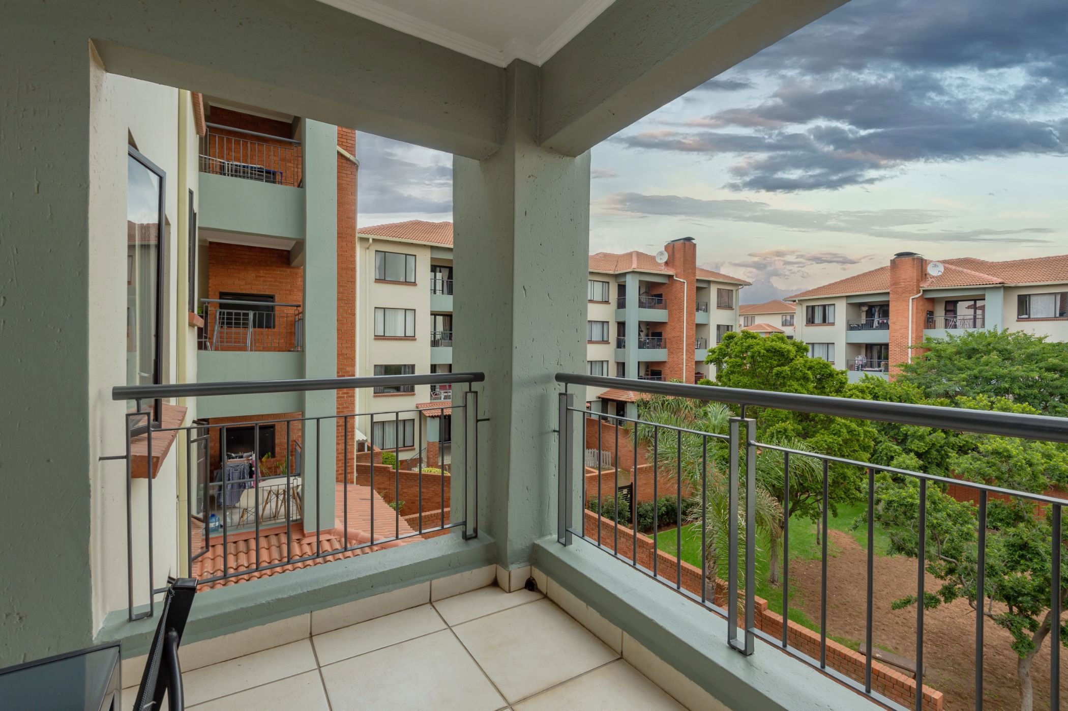2 bedroom apartment for sale in Greenstone Hill