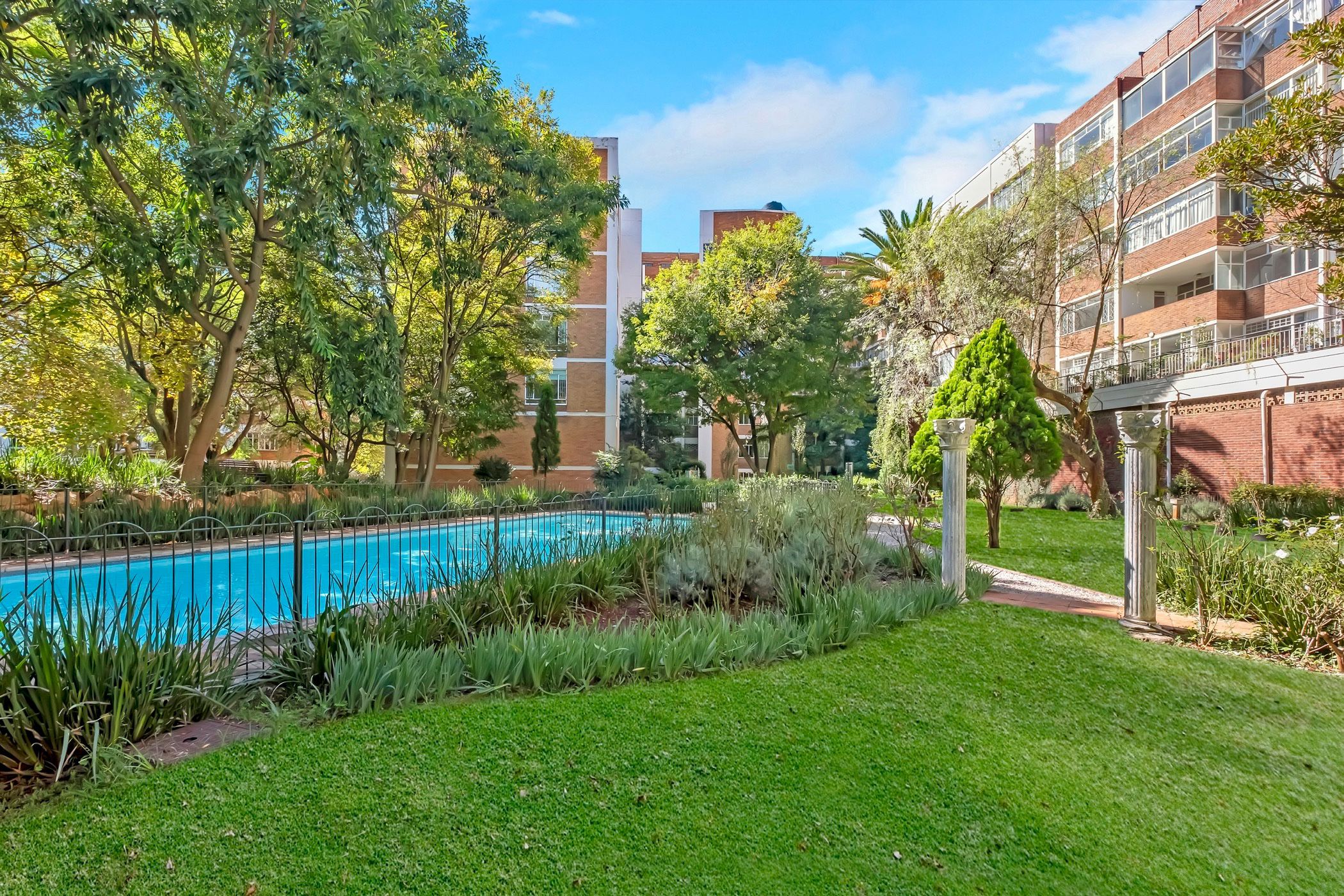 2 bedroom apartment for sale in Killarney