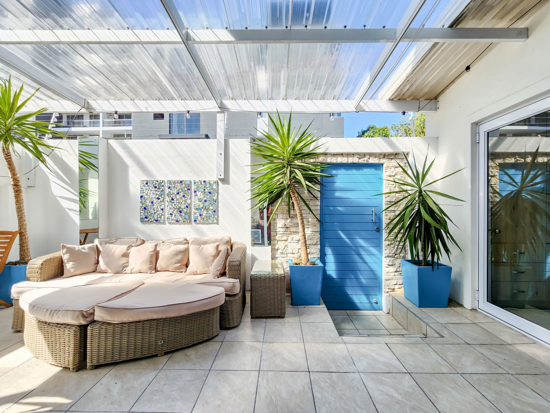 3 bedroom apartment for sale in Green Point (Cape Town)