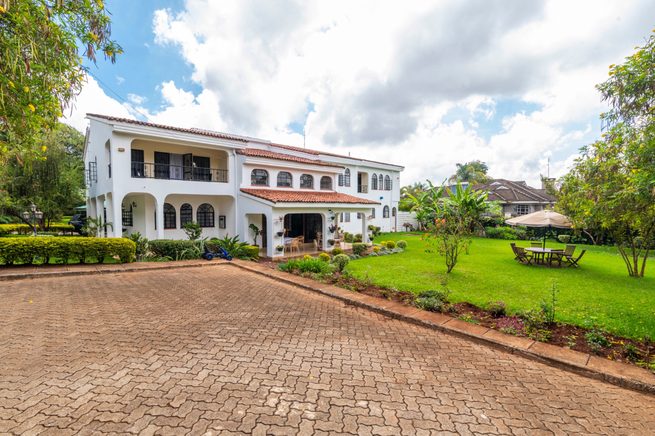 5 bedroom house to rent in Runda  (Kenya)