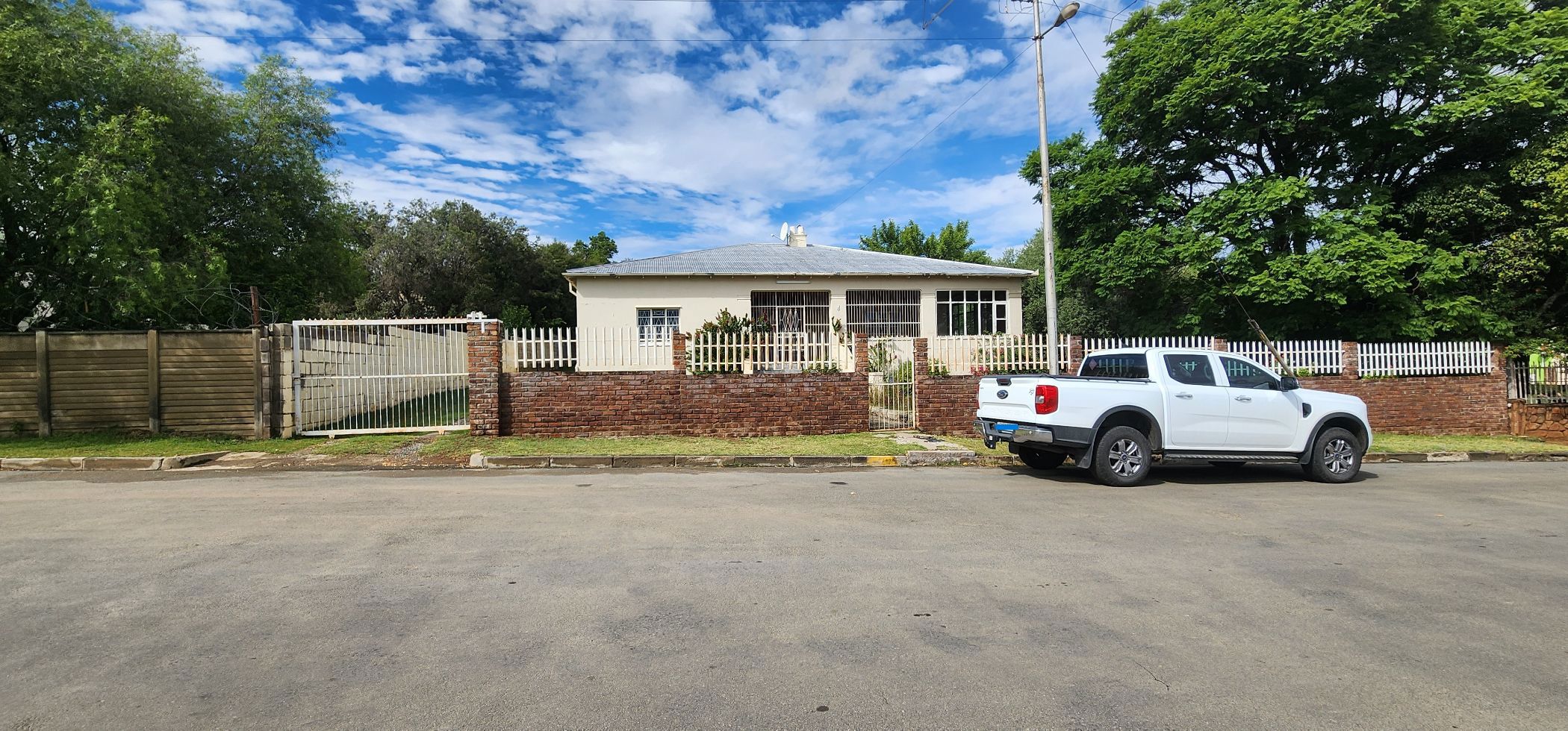 3 bedroom house for sale in Cradock