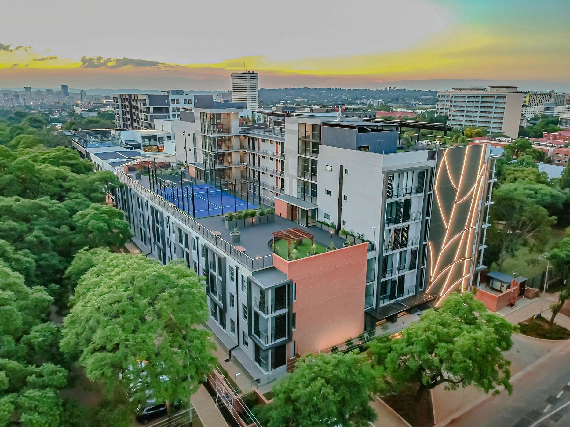2 bedroom apartment for sale in Brooklyn (Pretoria East)