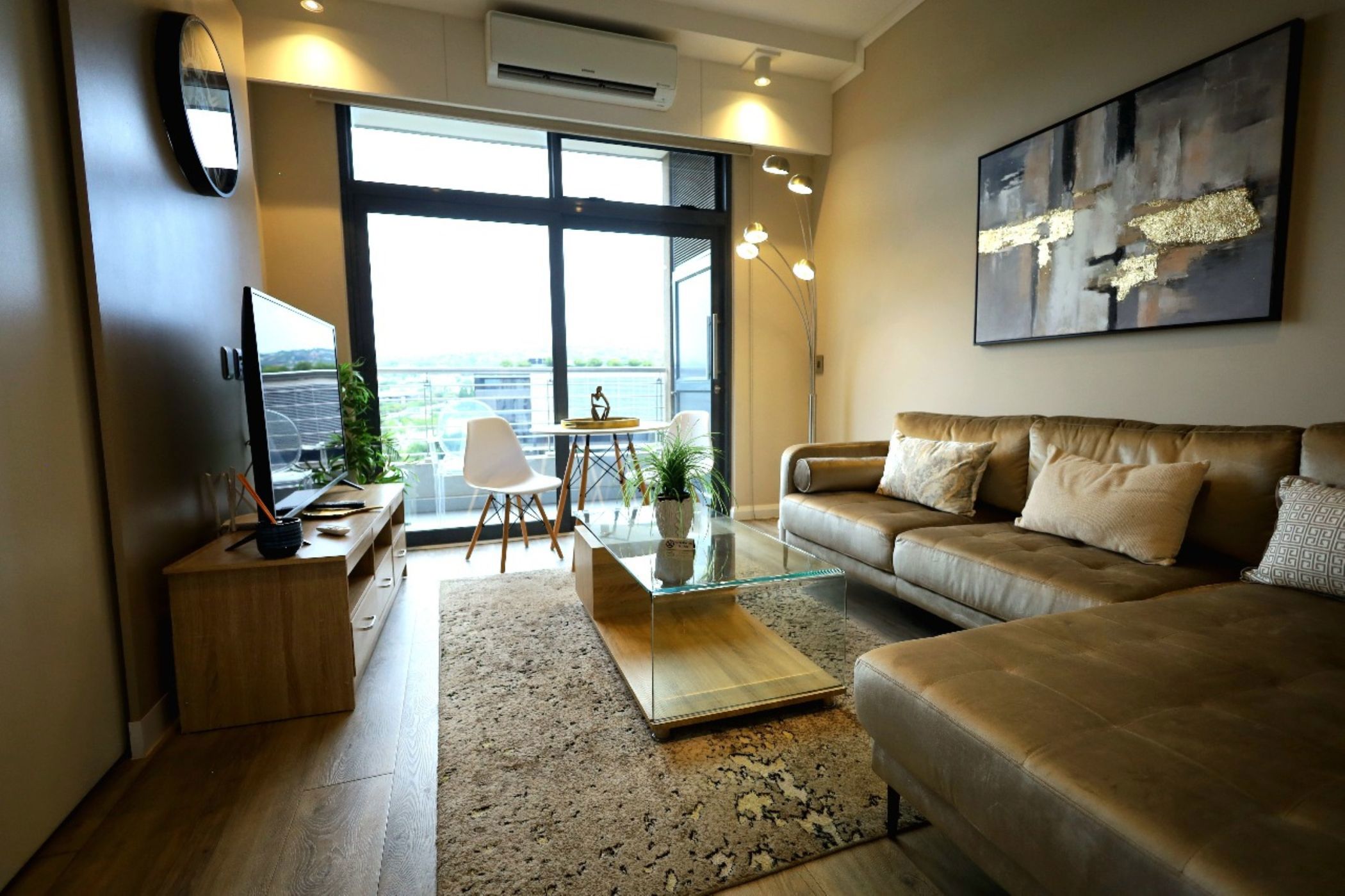 2 bedroom apartment to rent in Menlyn