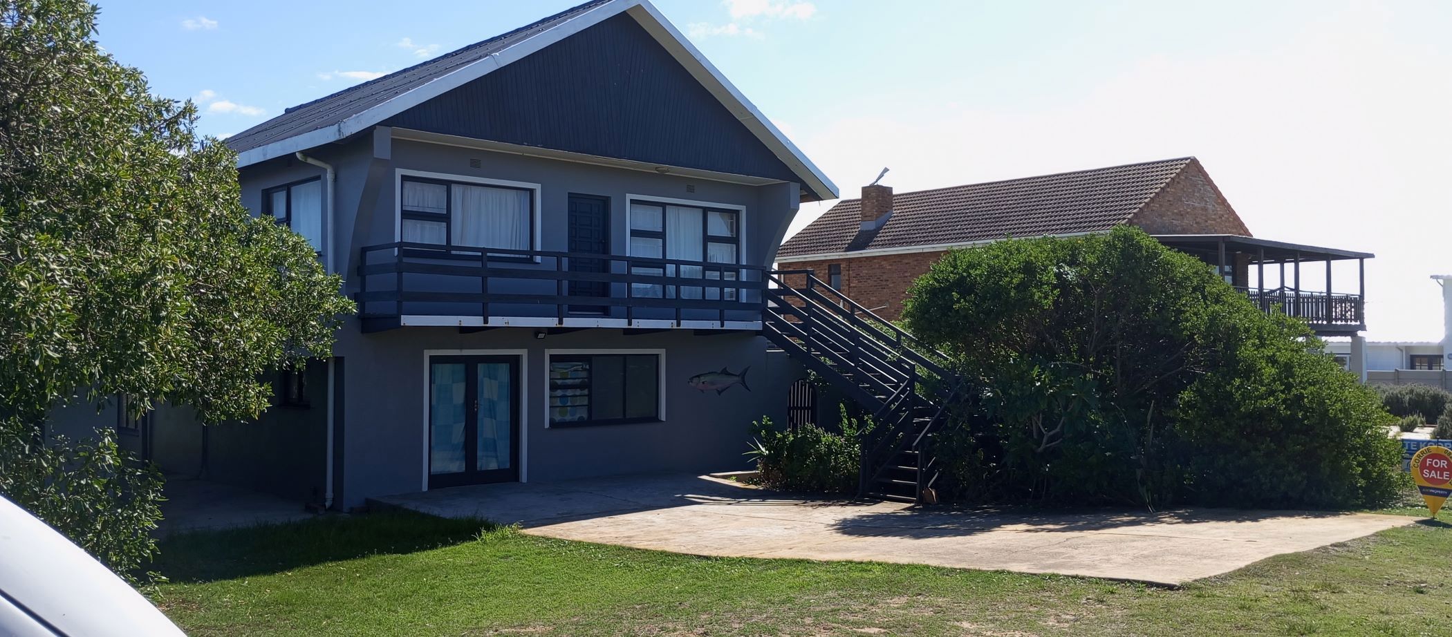 5 bedroom double-storey house for sale in Gouritsmond