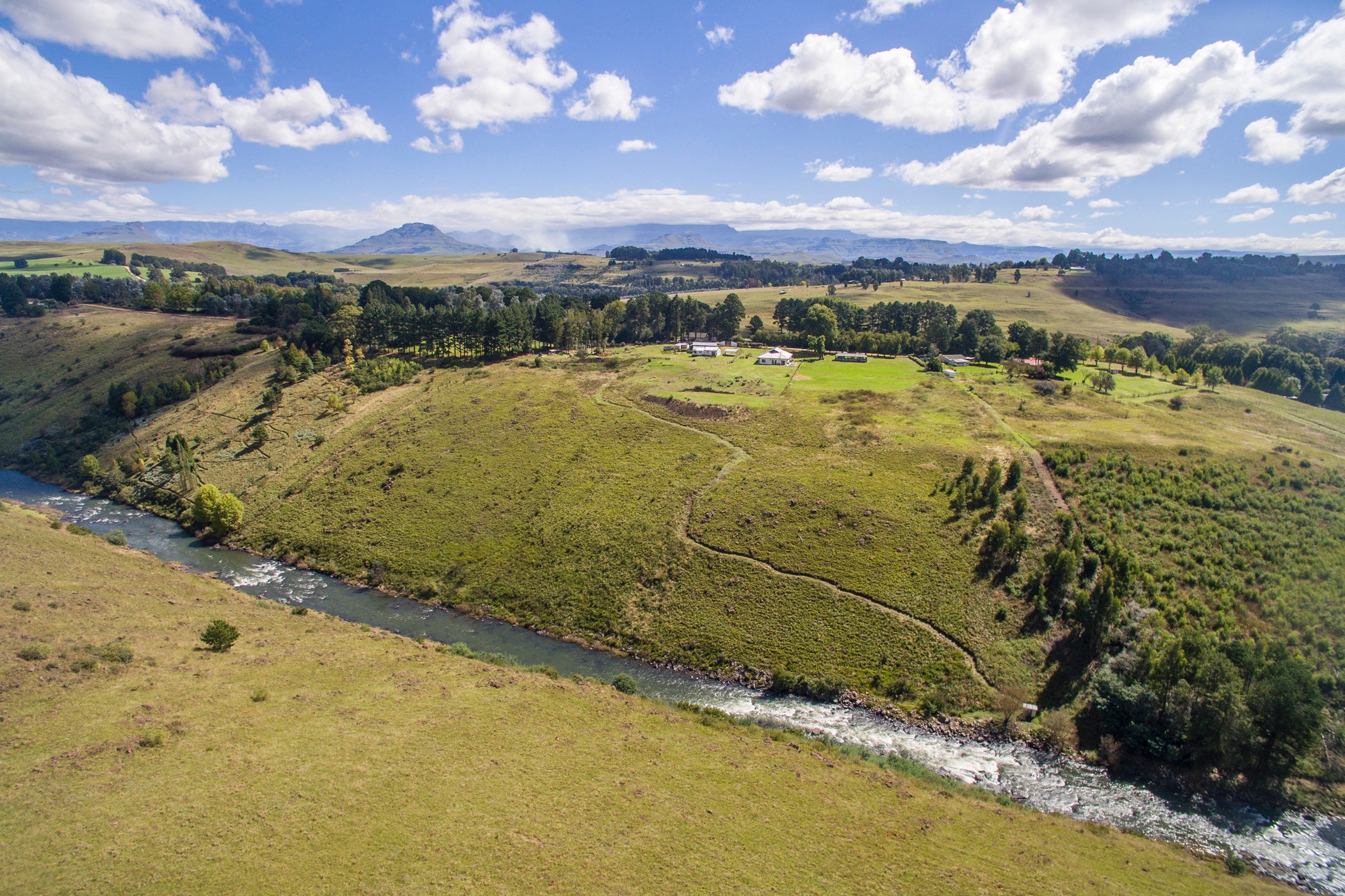 6.4 hectare smallholding for sale in Underberg