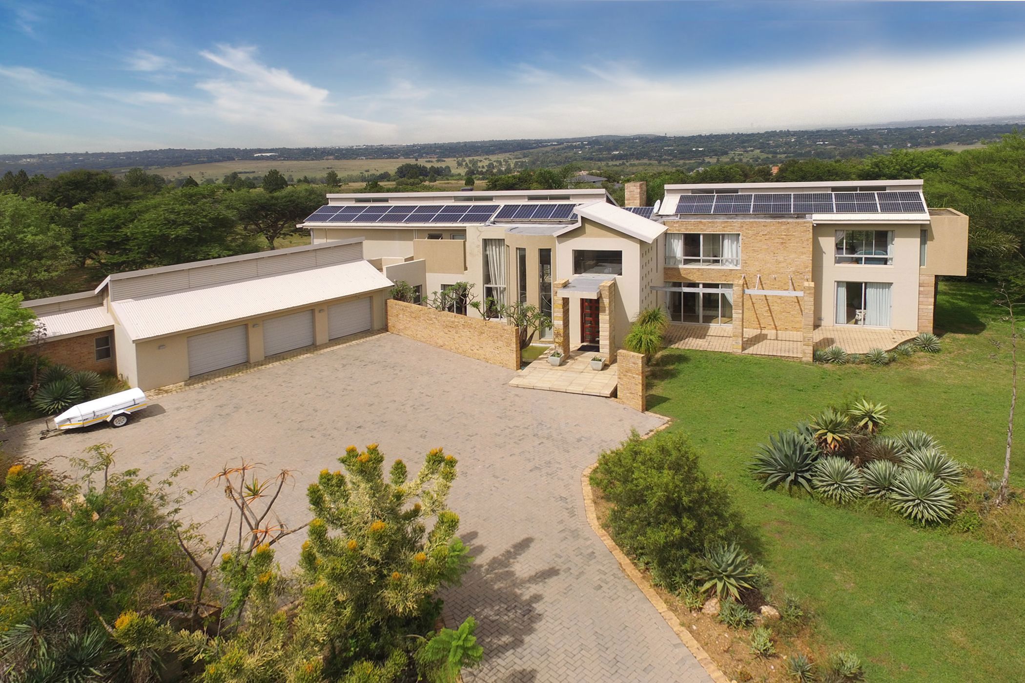 4 bedroom double-storey house for sale in Saddlebrook Estate