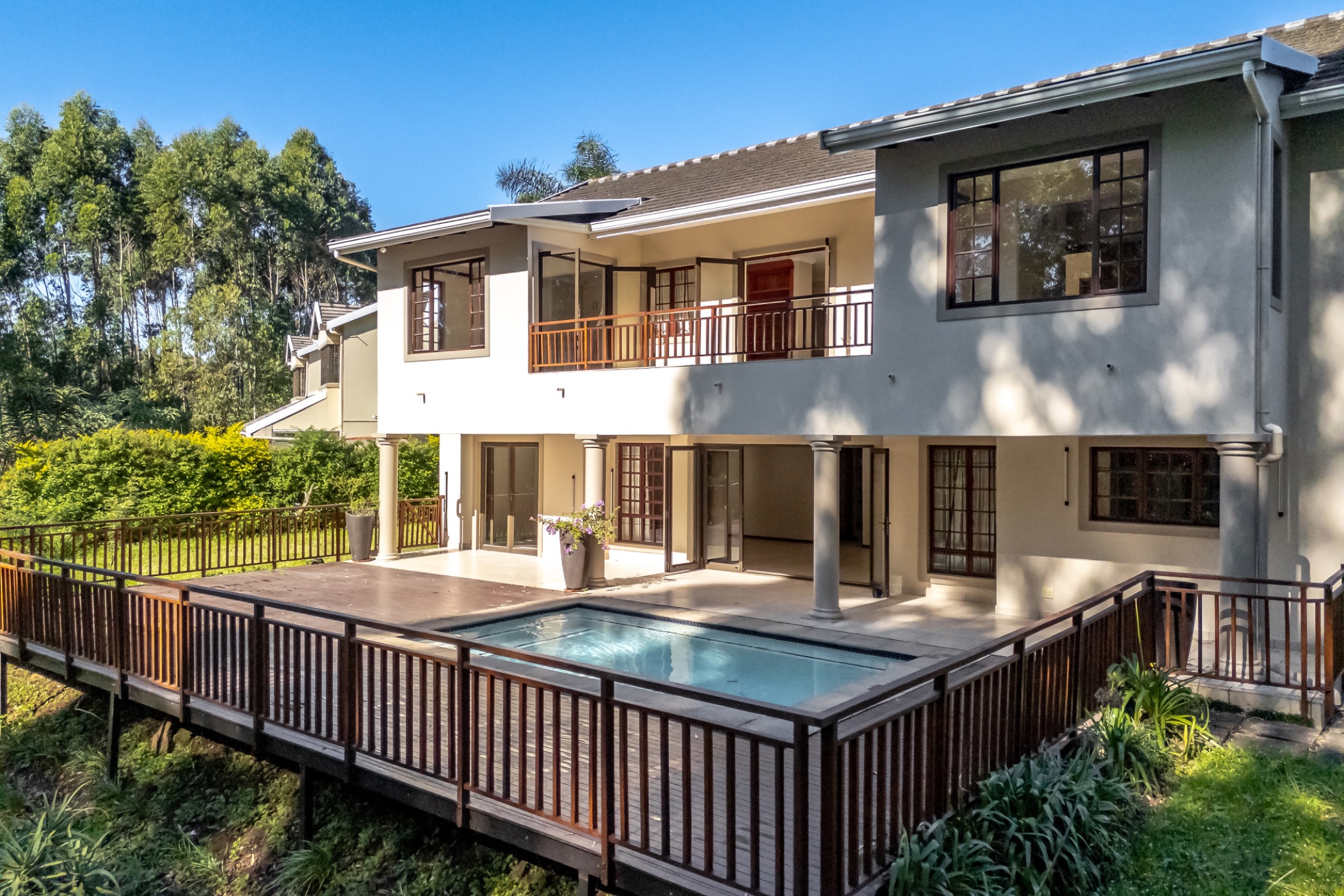 3 bedroom townhouse for sale in Hillcrest (Upper Highway)