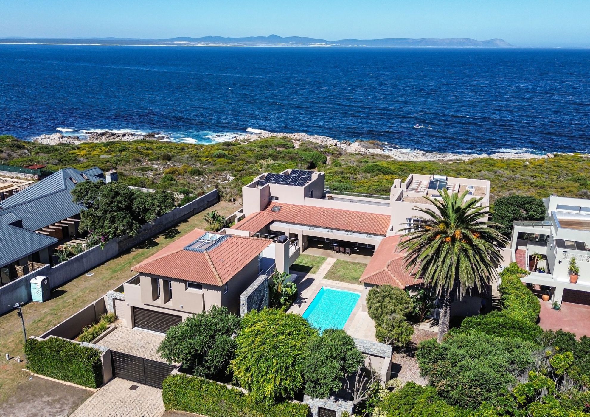 6 bedroom house for sale in Westcliff (Hermanus)