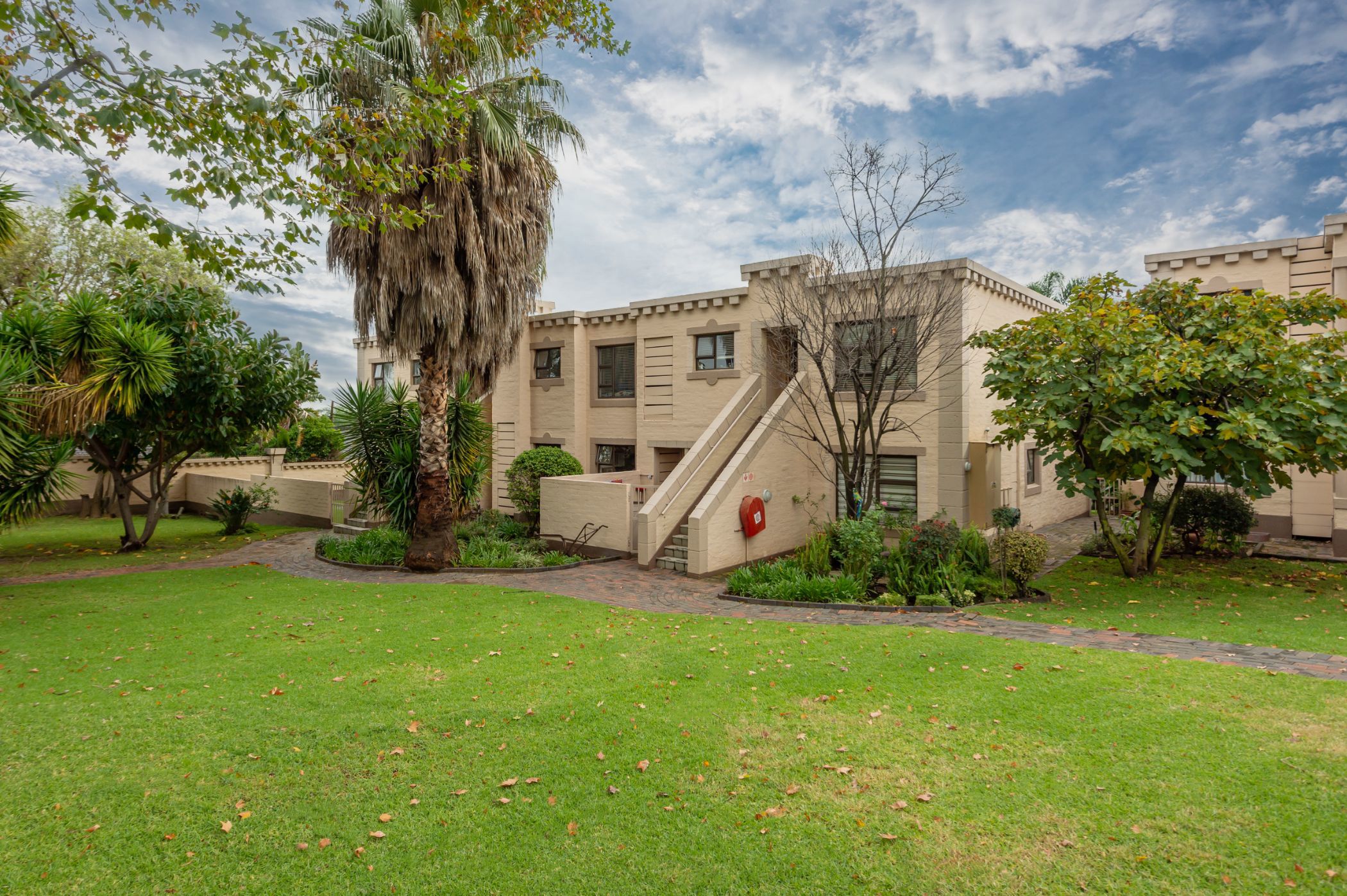 2 bedroom apartment for sale in Marais Steyn Park