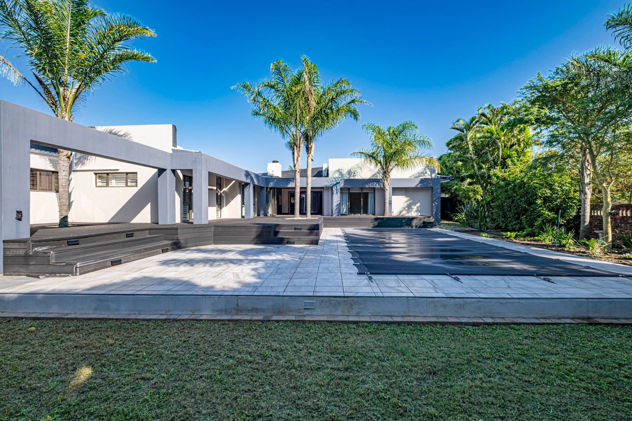4 bedroom house for sale in Summerstrand