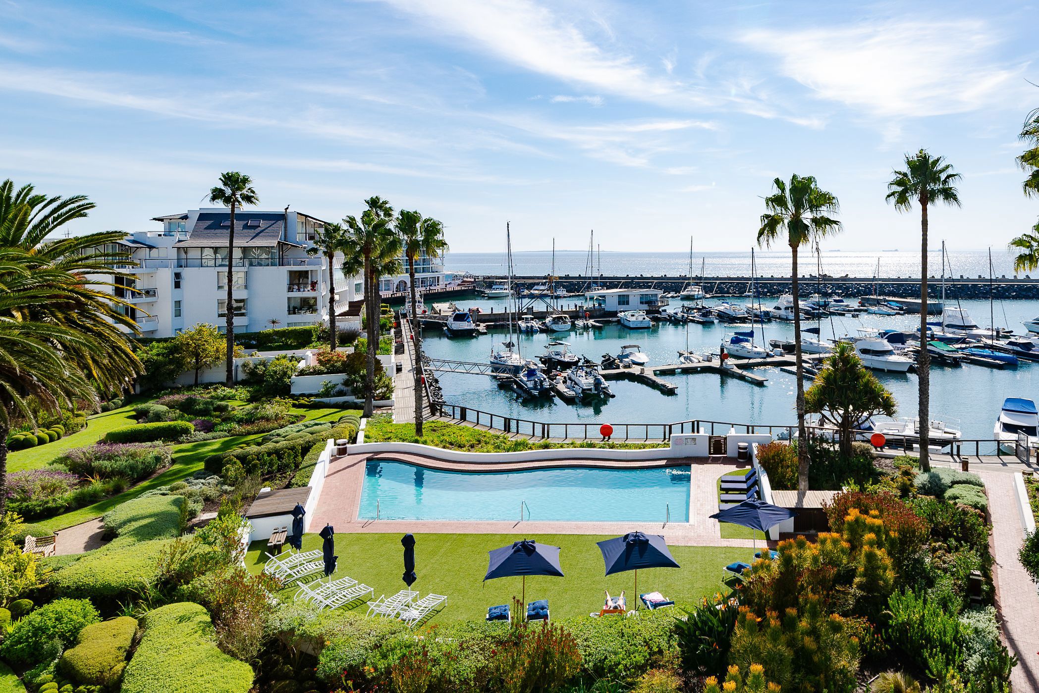2 bedroom apartment for sale in Mouille Point