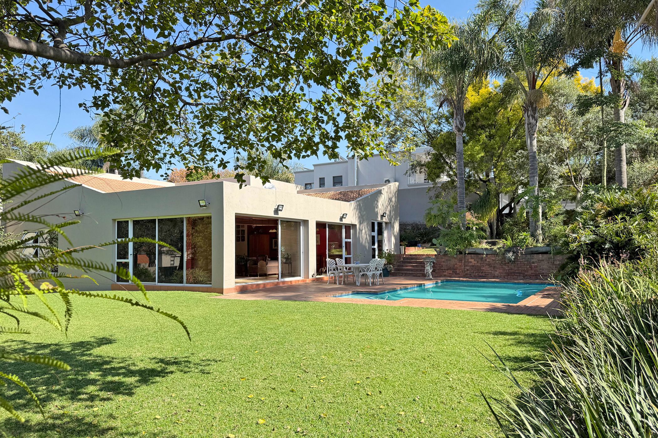 3 bedroom house for sale in Kyalami Estates