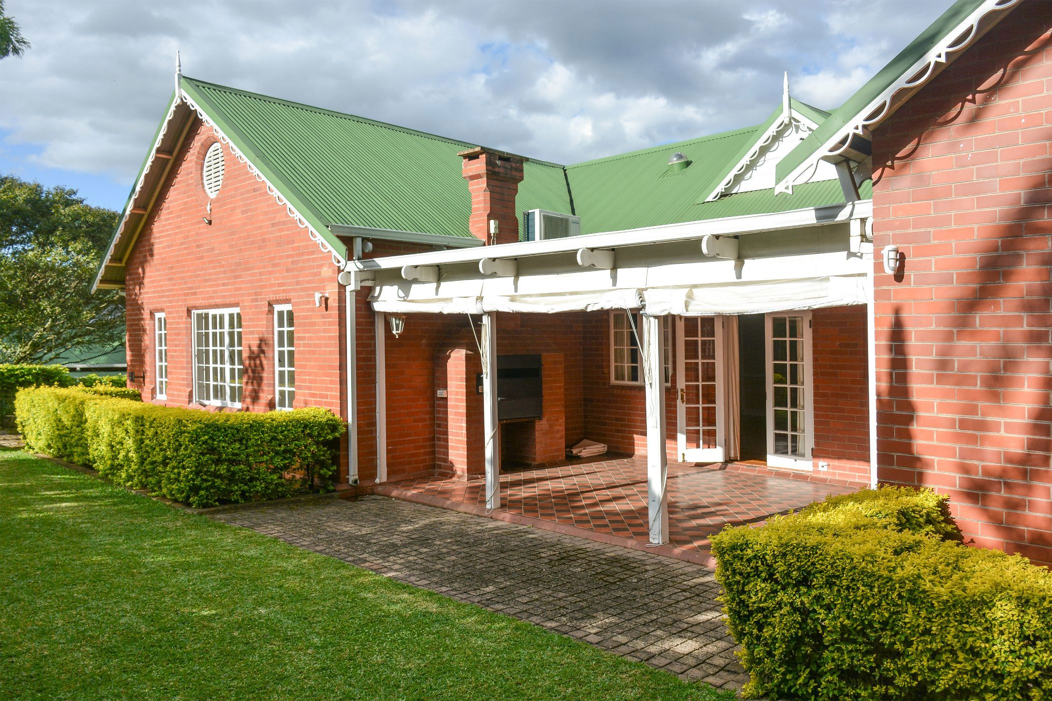 3 bedroom house for sale in Montrose