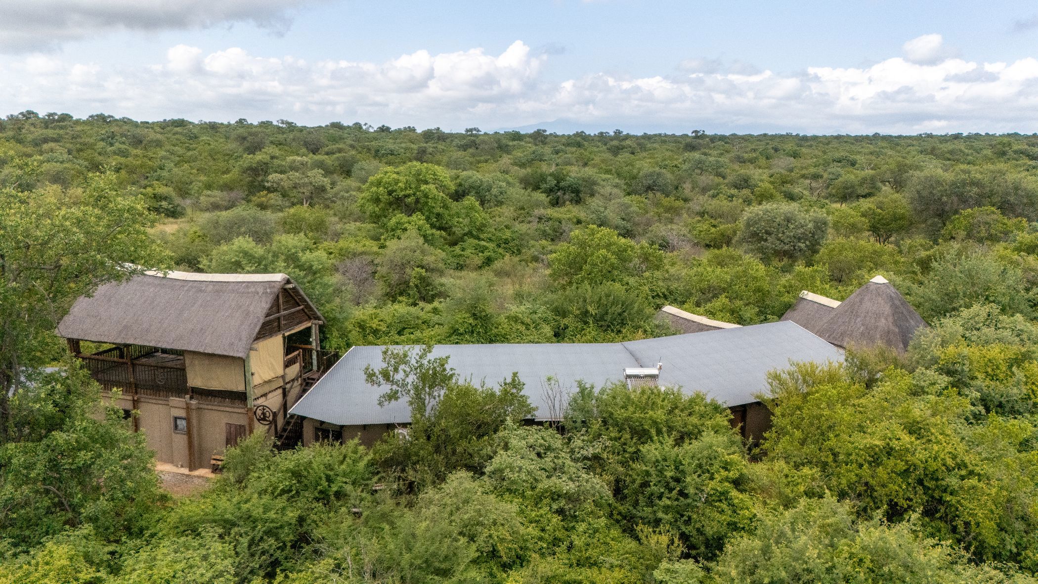 5 bedroom house for sale in Hoedspruit Wildlife Estate