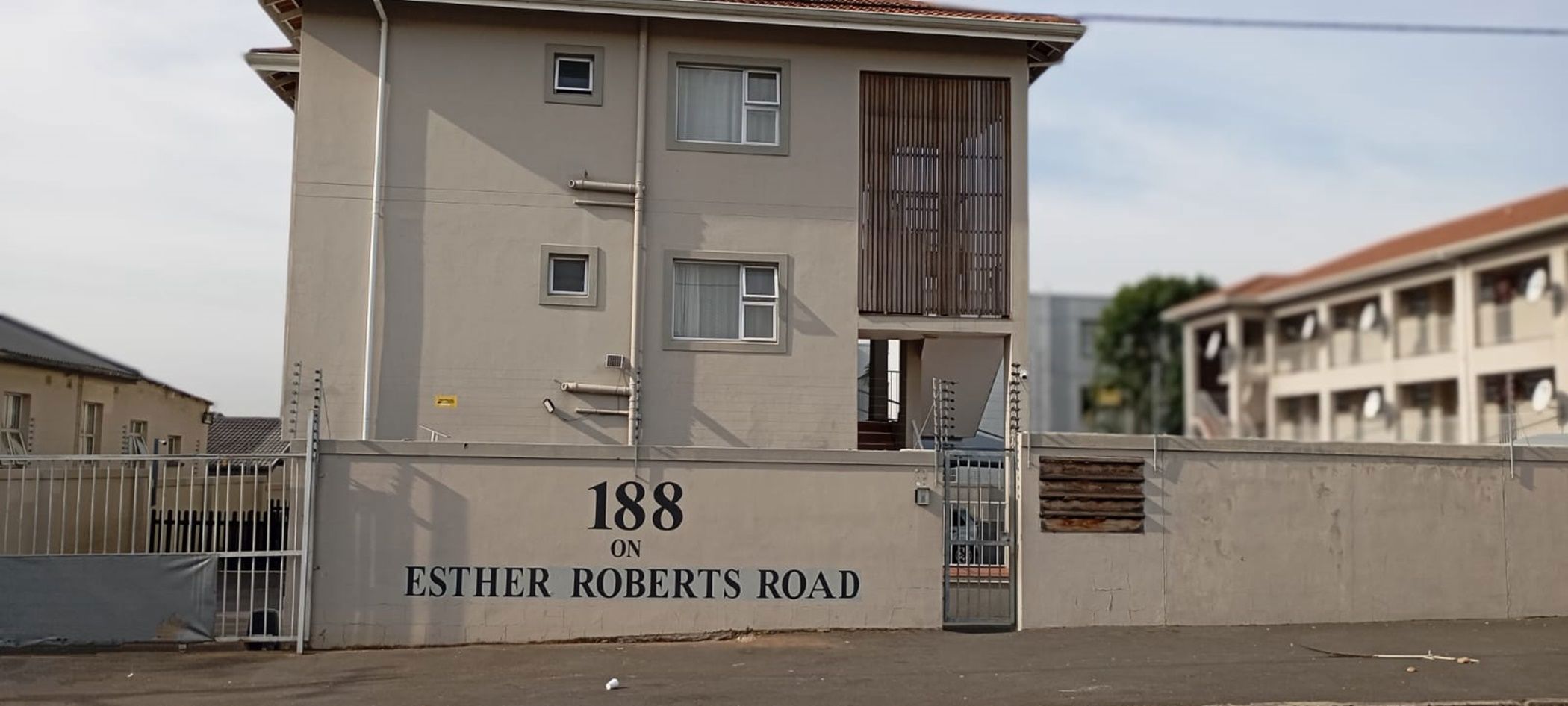 2 bedroom apartment for sale in Glenwood (Durban)