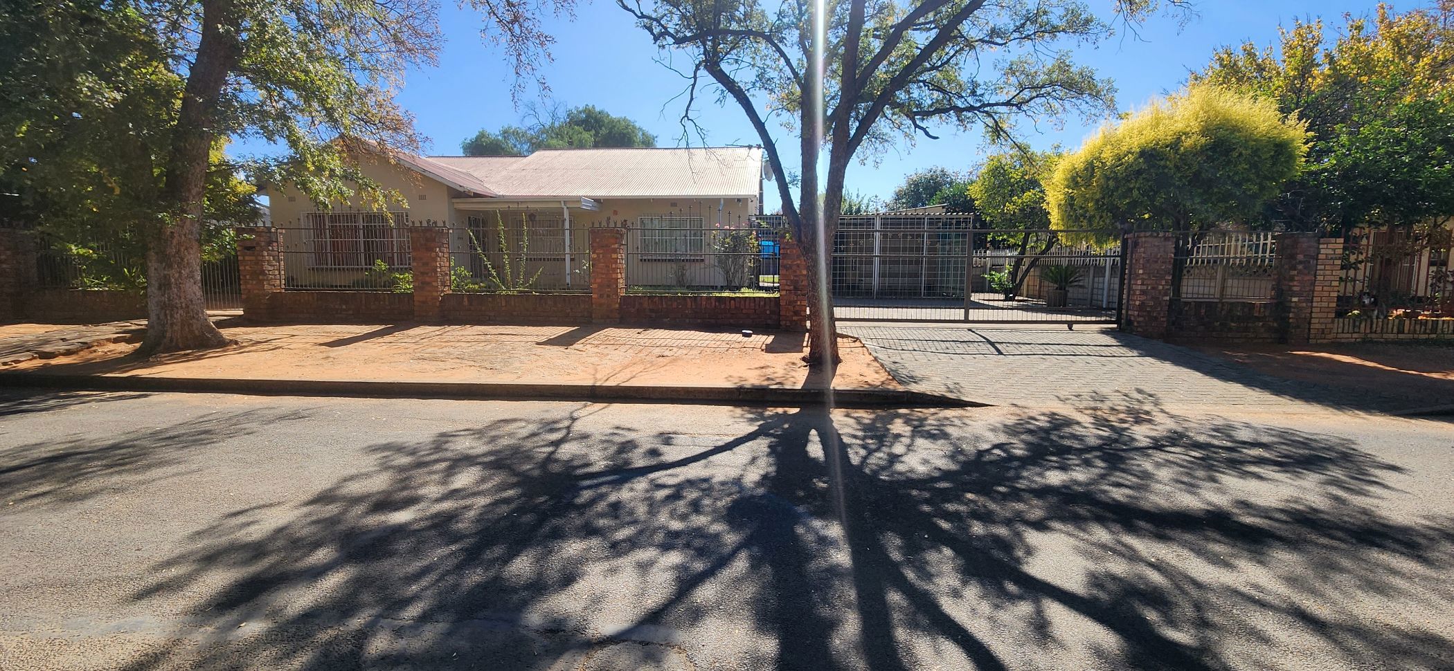 3 bedroom house for sale in Diamant Park