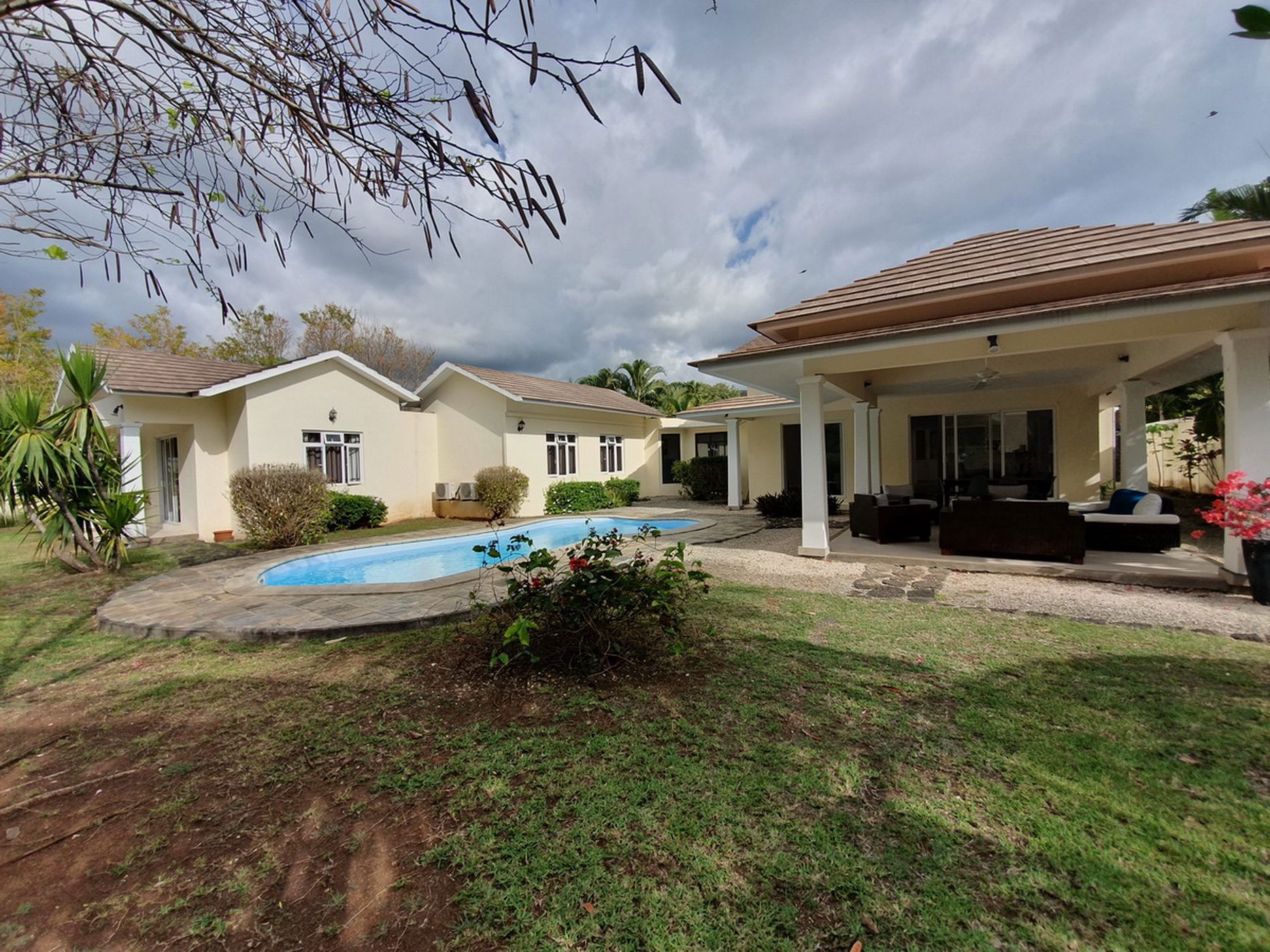 4 bedroom house for sale in Petite Riviere Noire (Mauritius)