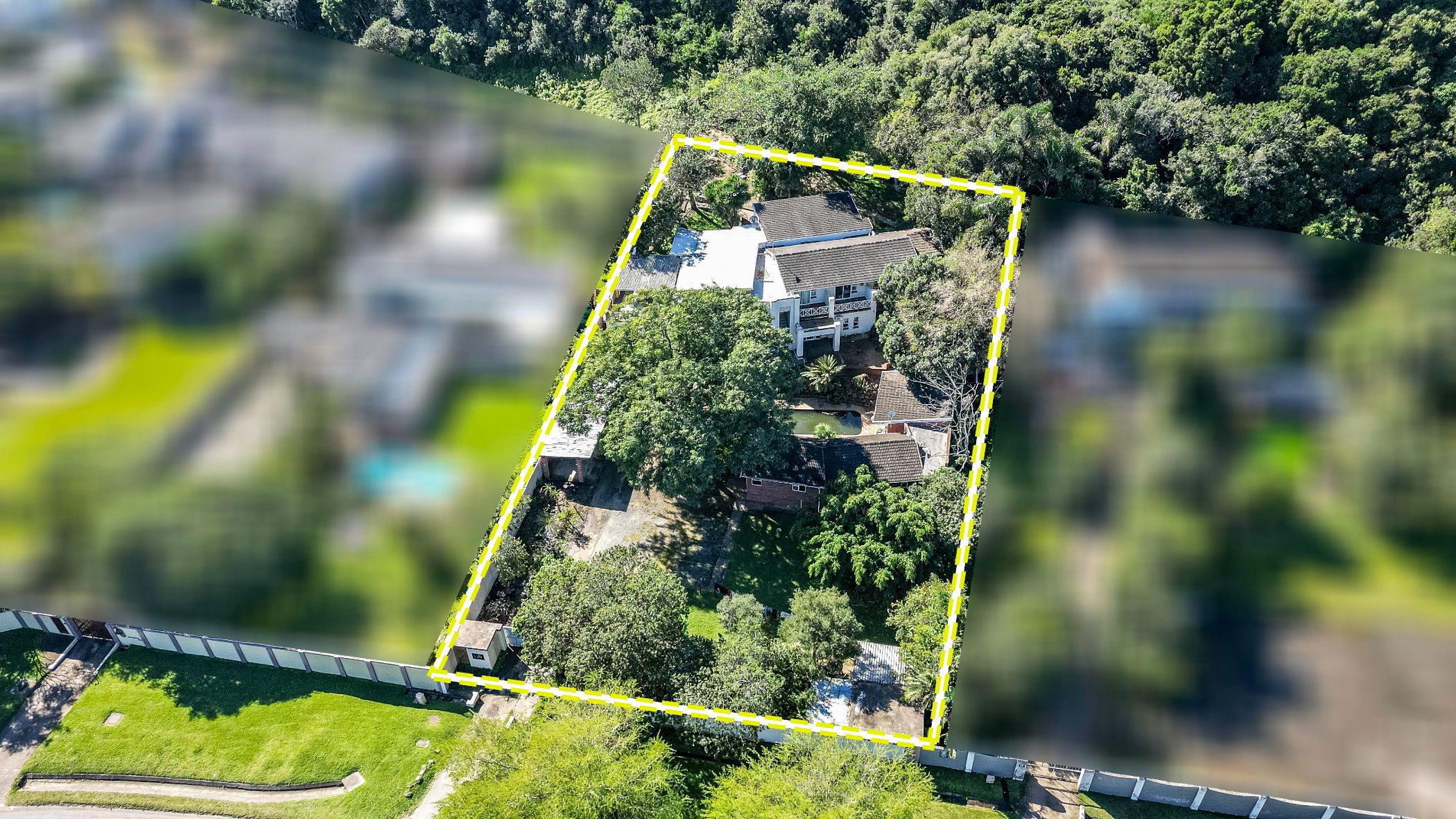 7 bedroom house for sale in Beacon Bay