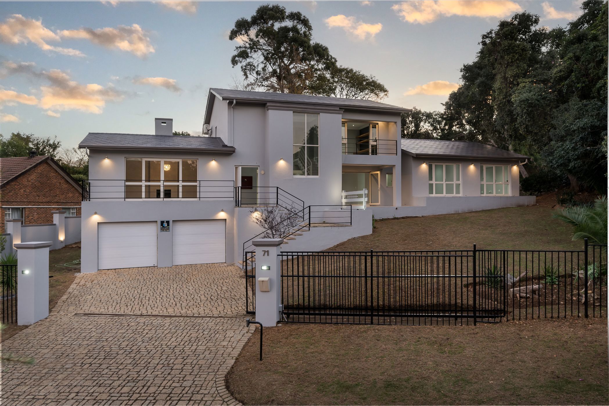 4 bedroom house for sale in Helderrand