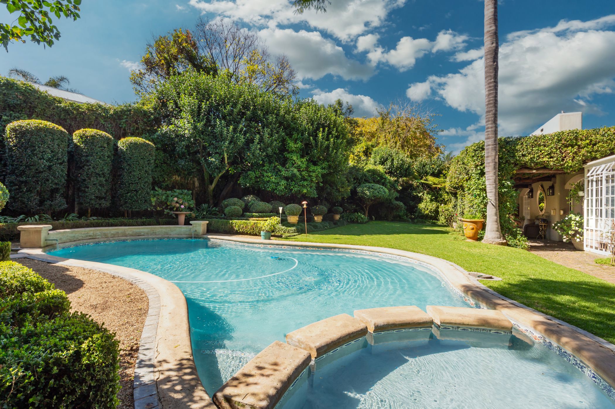 4 bedroom house for sale in Parktown North