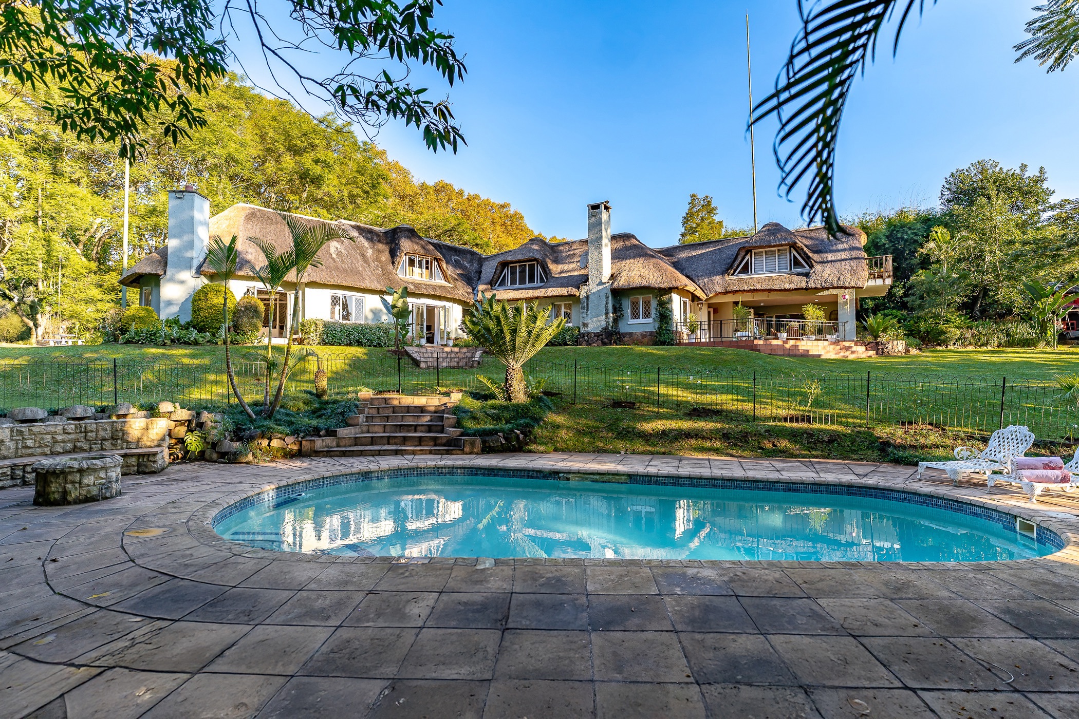 6 bedroom house for sale in Winston Park