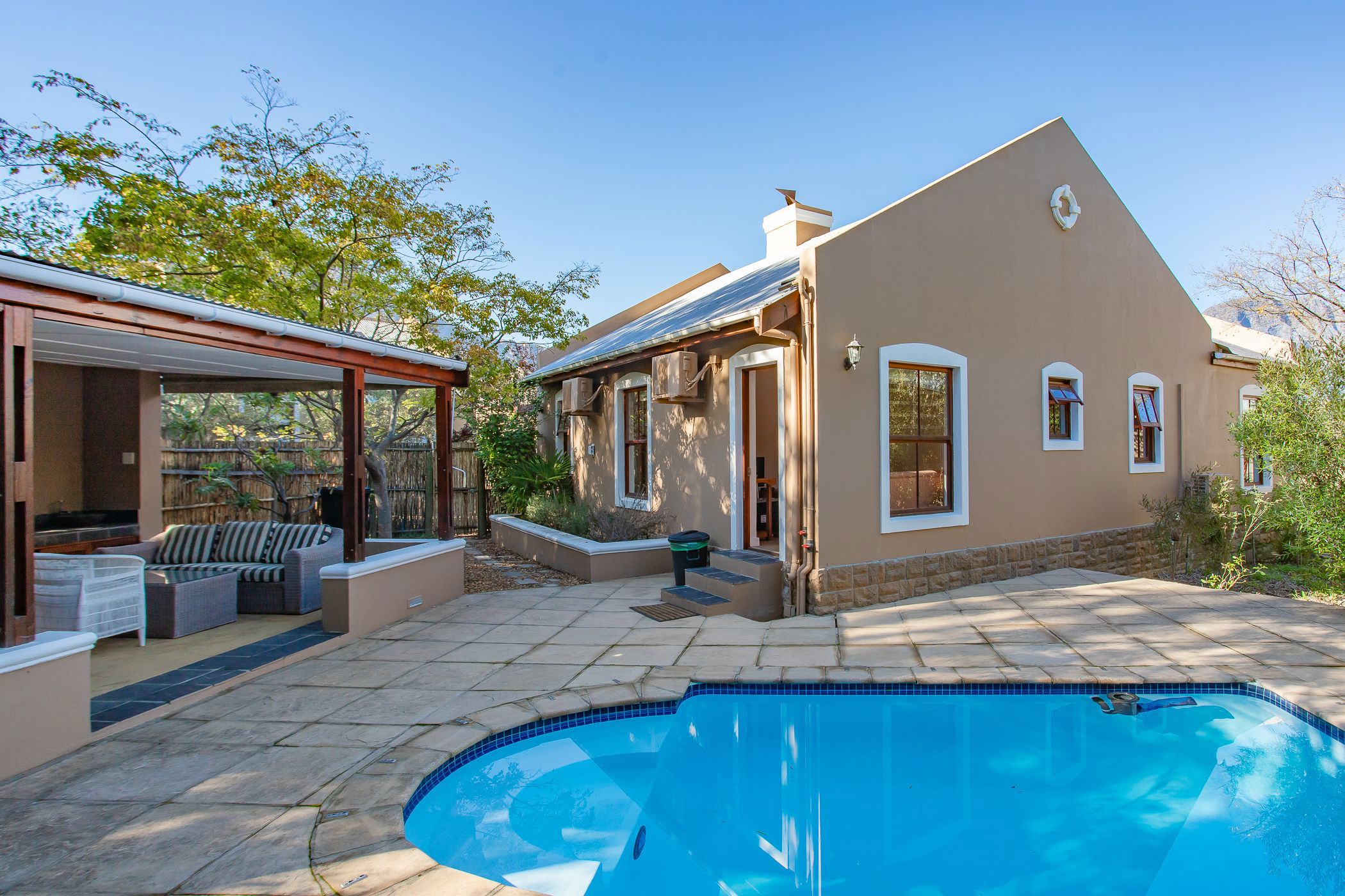 3 bedroom house for sale in Franschhoek