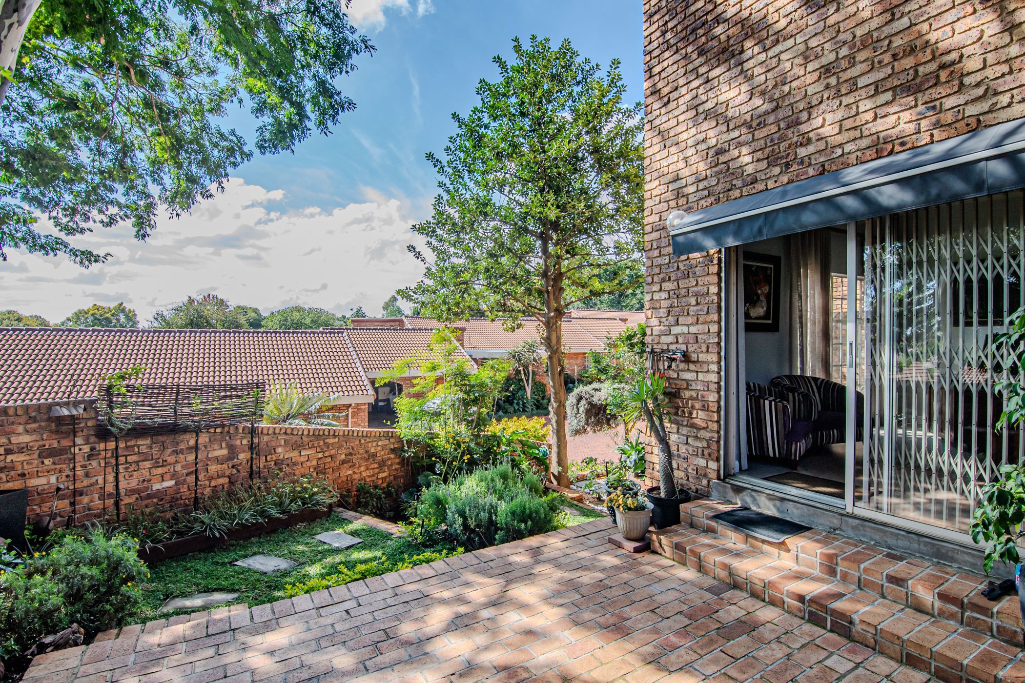 3 bedroom townhouse for sale in Lynnwood Ridge