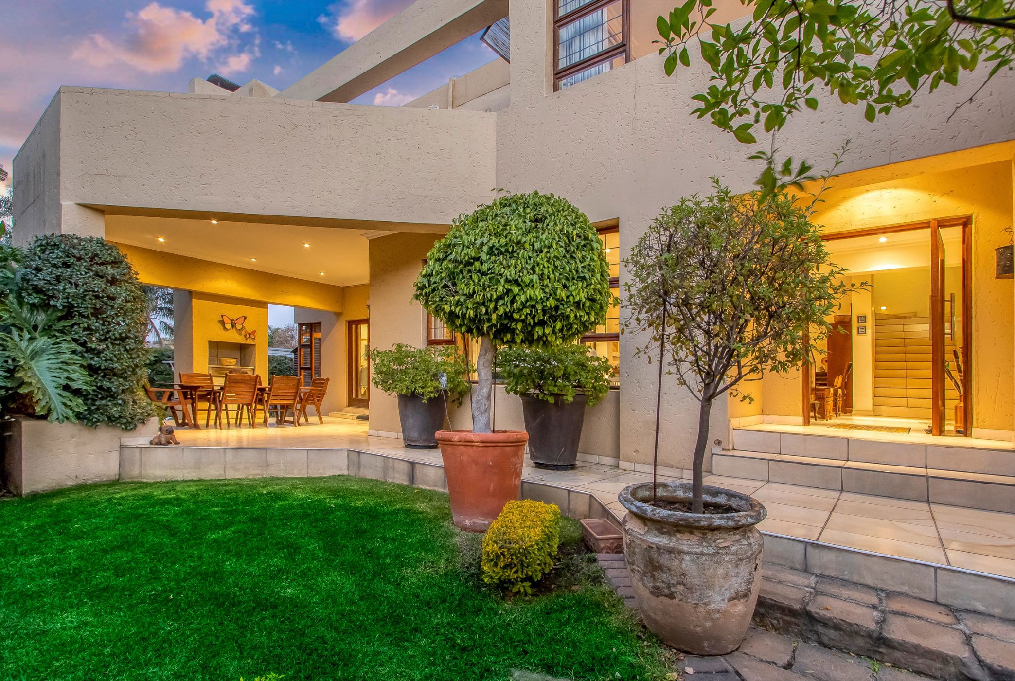 4 bedroom double-storey cluster for sale in Abbotsford (Johannesburg)